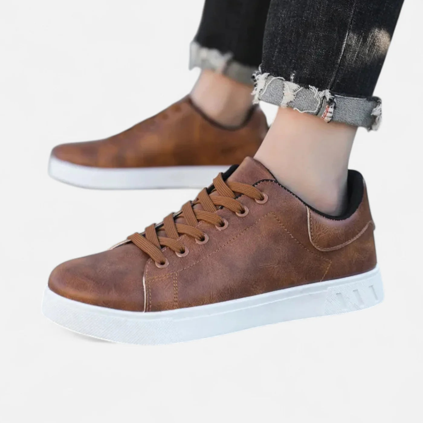 Baskets en cuir homme – style casual à semelle plate