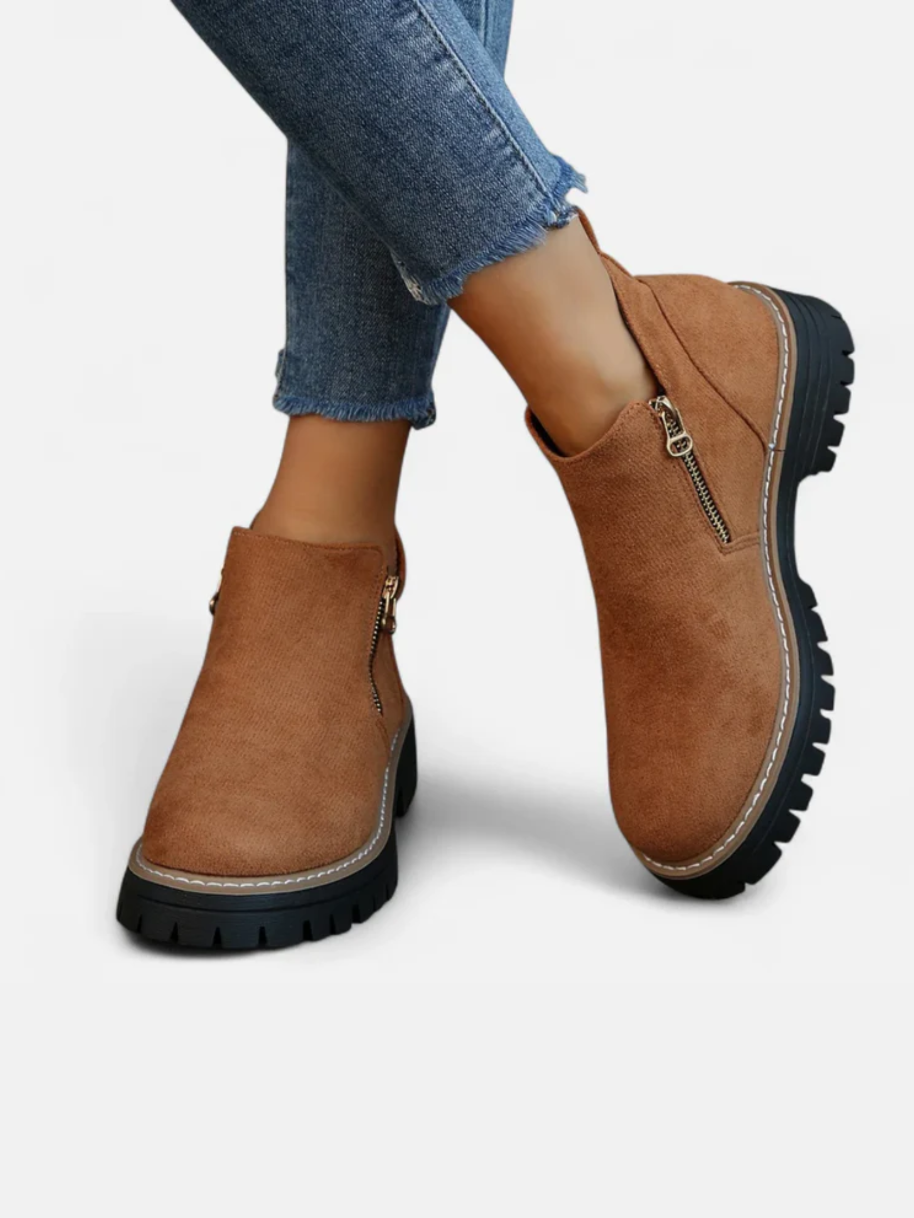 Bottines à semelle crantée avec zip latéral pour femme