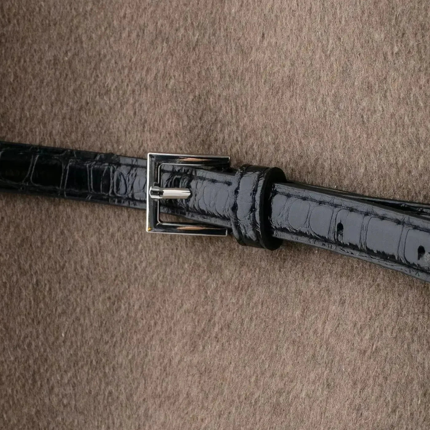 Pull cache-cœur élégant pour femme