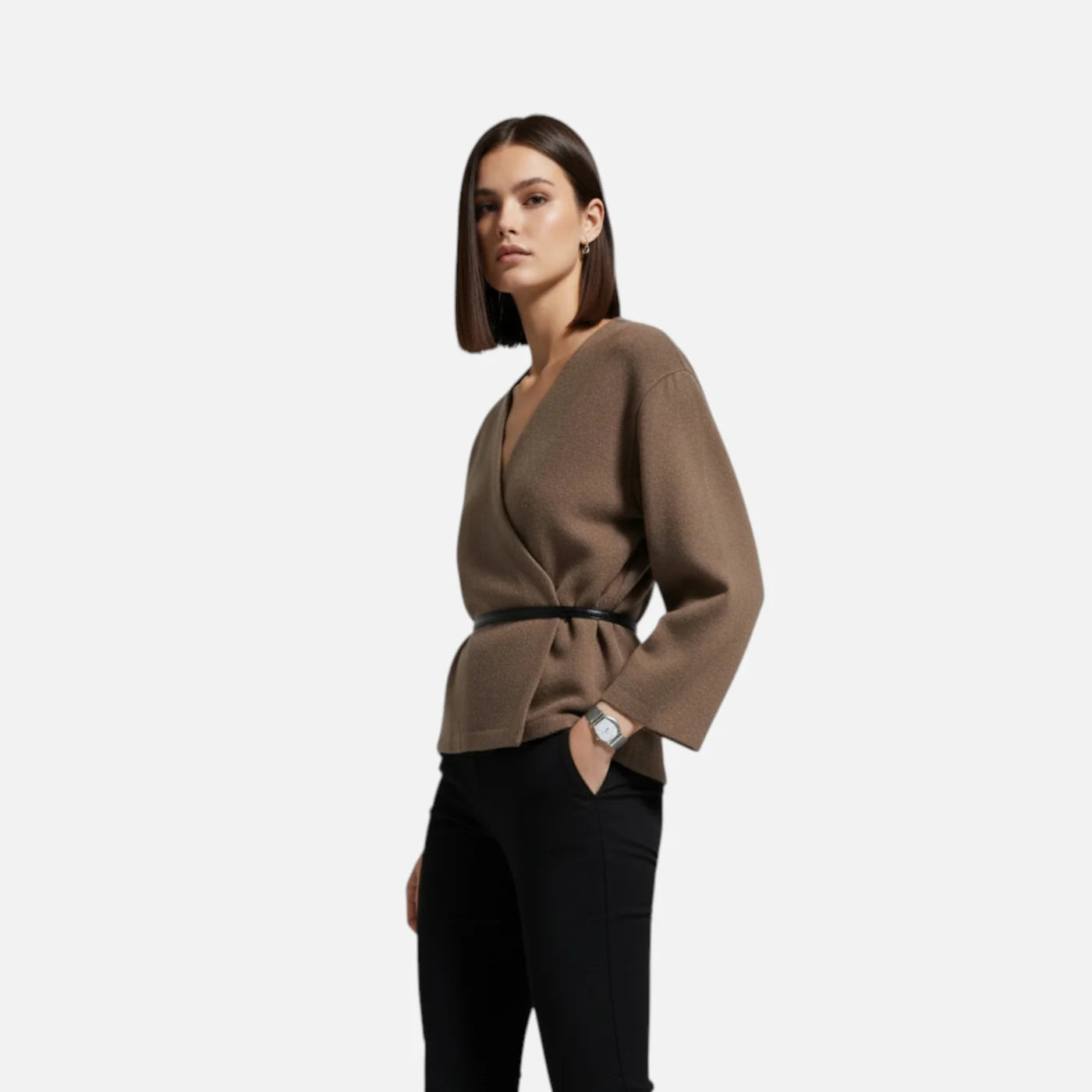 Pull cache-cœur élégant pour femme
