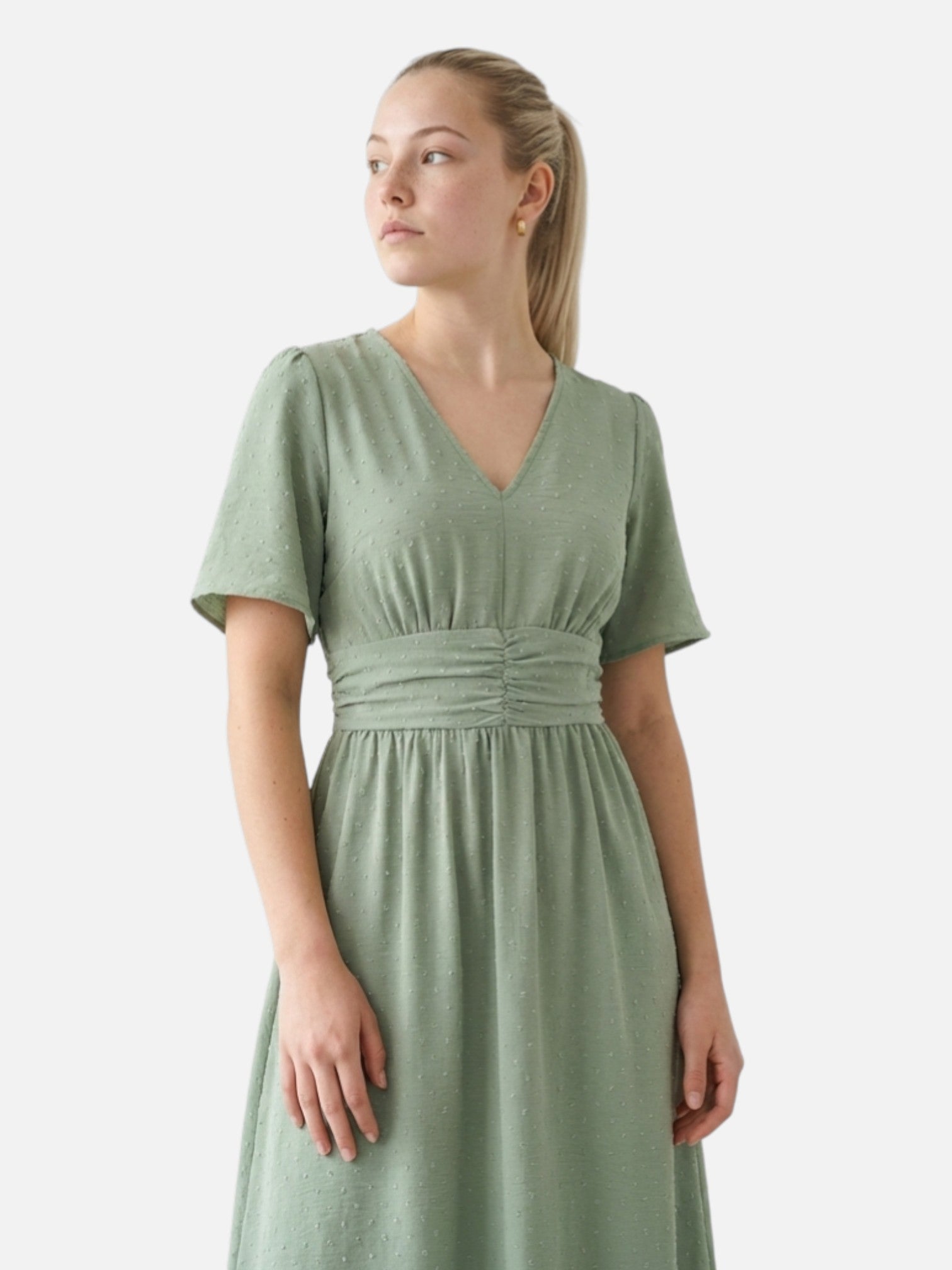 Robe col V fluide pour femme