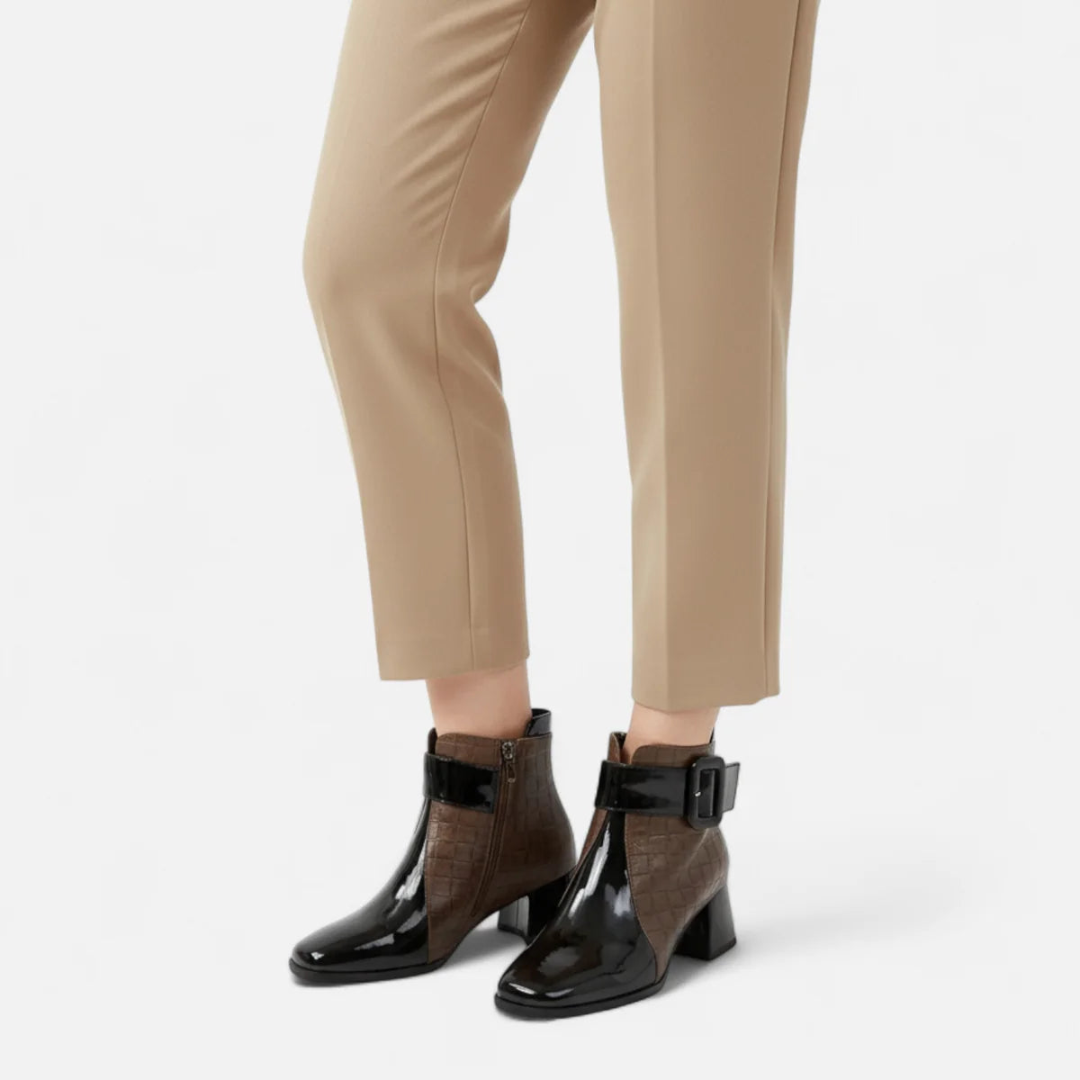 Bottines femme à boucle élégante