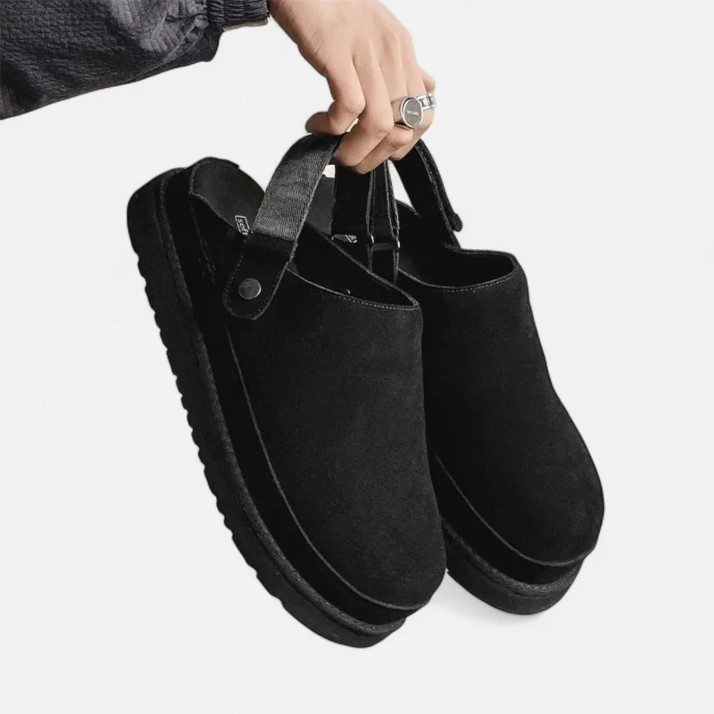 Chaussons pour femme en cuir à bout fermé