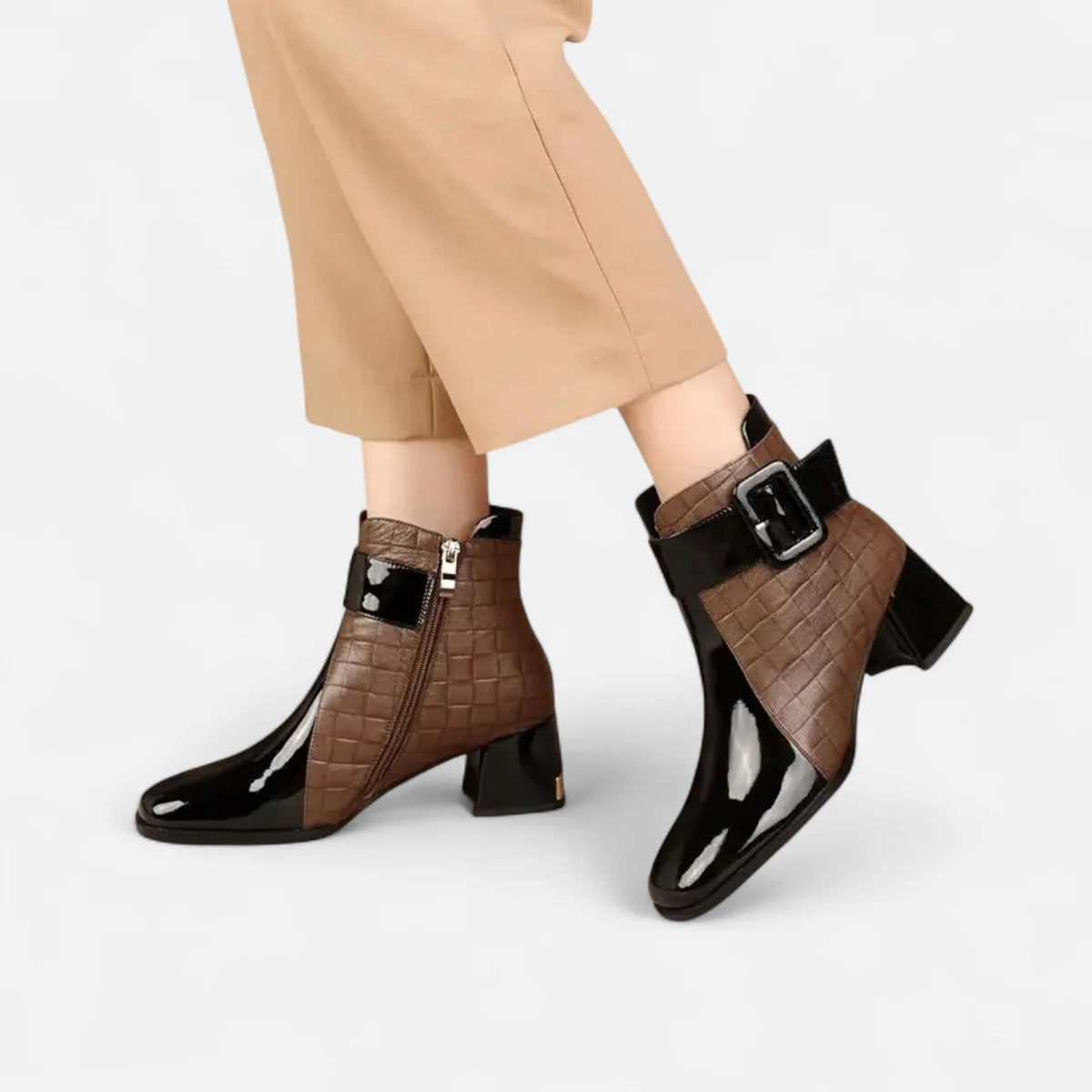 Bottines femme à boucle élégante