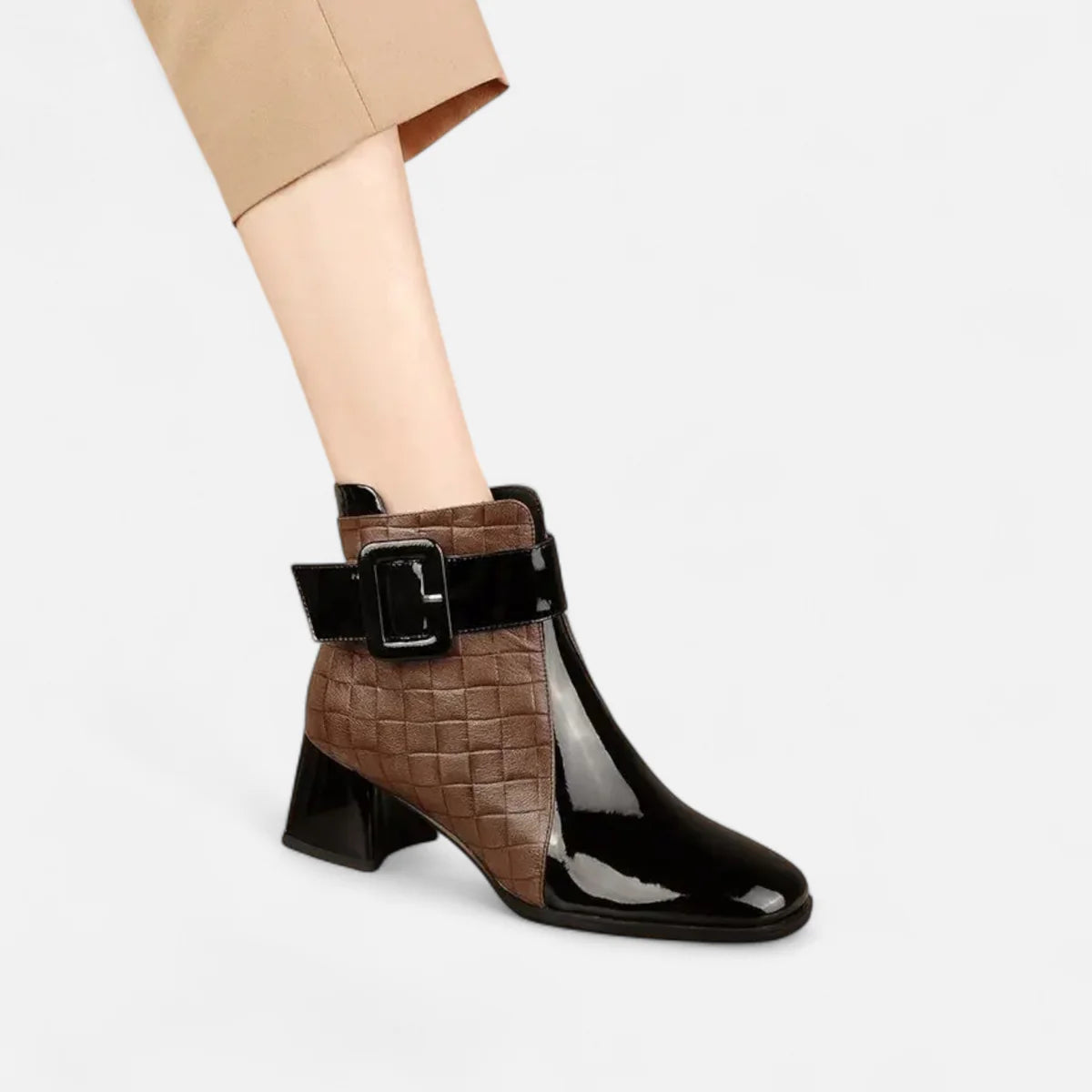 Bottines femme à boucle élégante