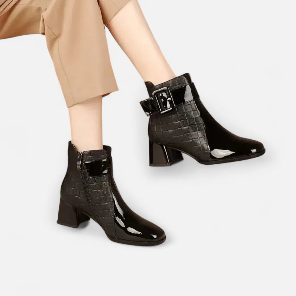 Bottines femme à boucle élégante