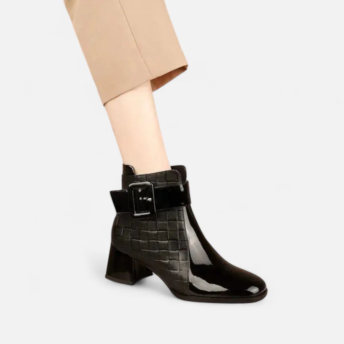 Bottines femme à boucle élégante
