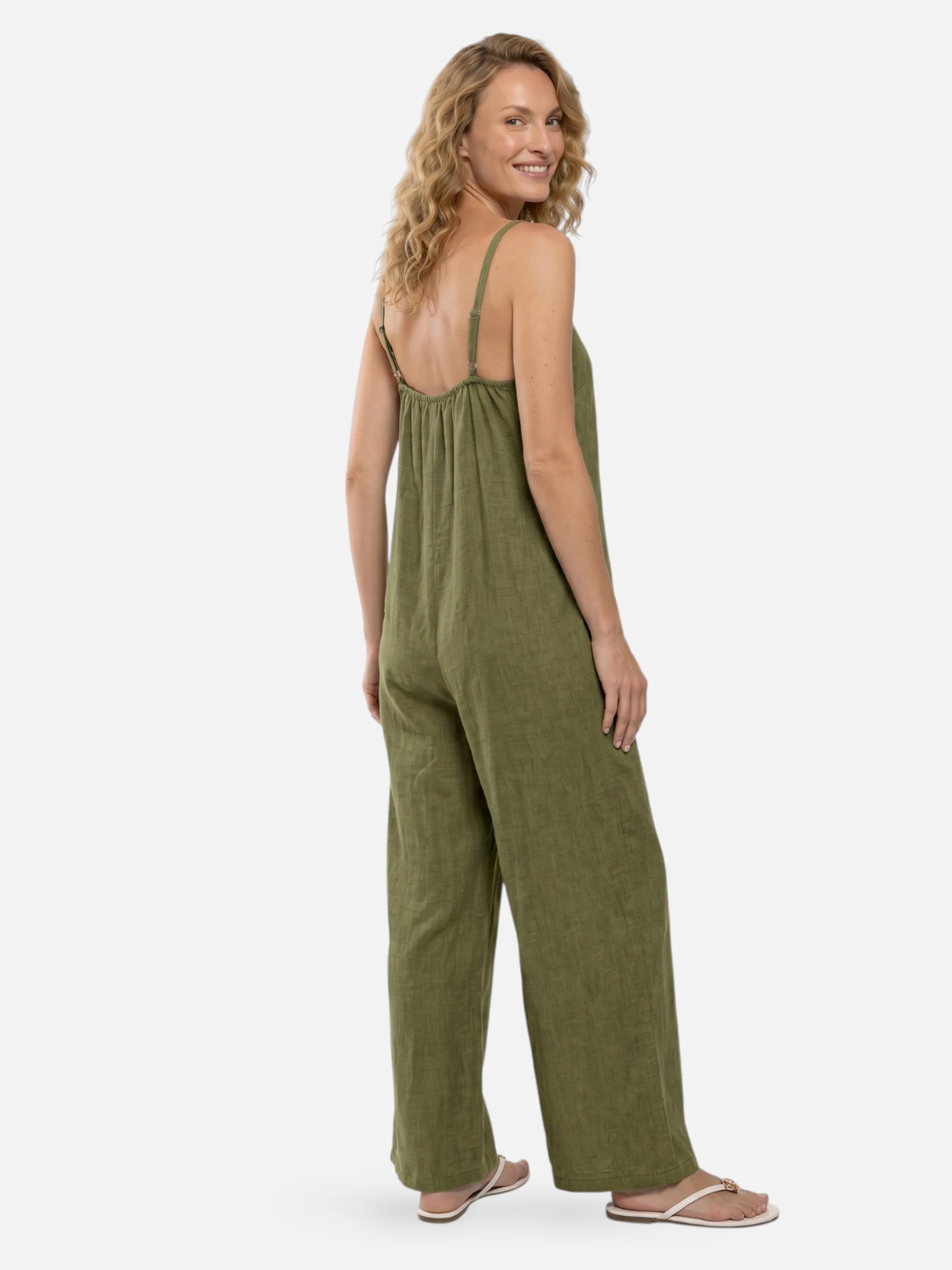 Flowy and lightweight women's jumpsuit with thin straps