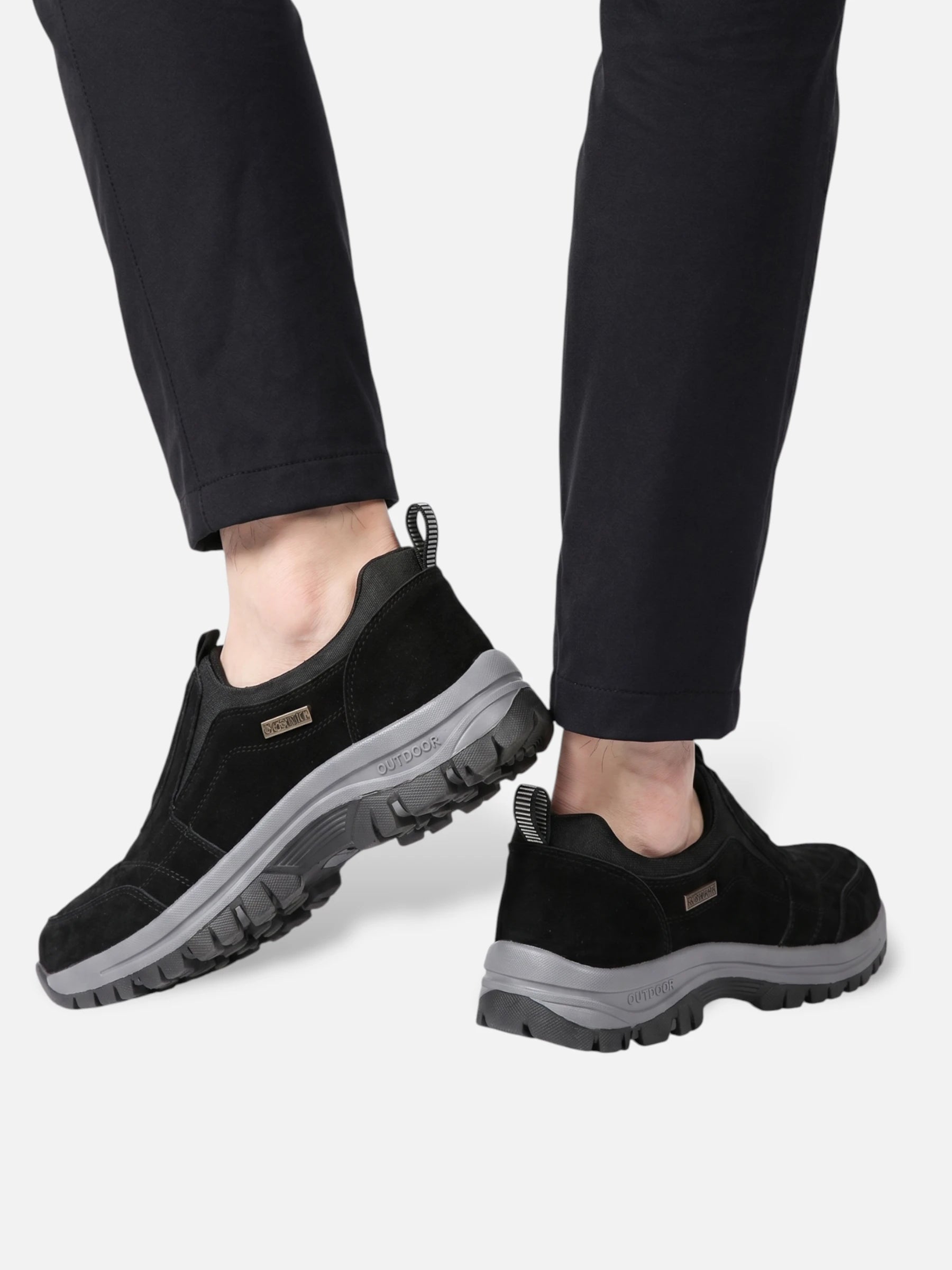 Men's outdoor slip-on shoe – lugged sole and reinforced support
