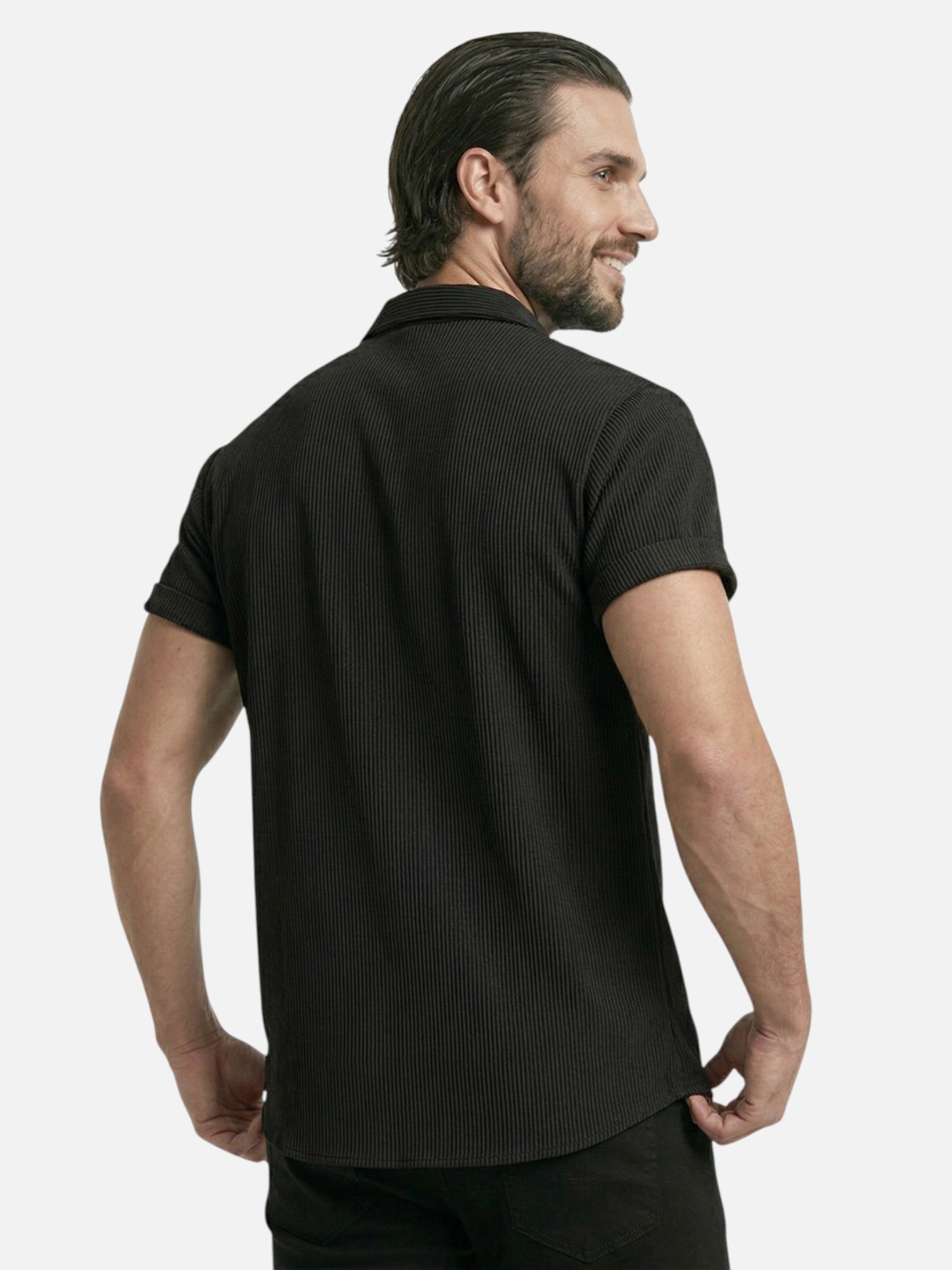 Men's summer textured short-sleeve shirt – modern and breathable cut