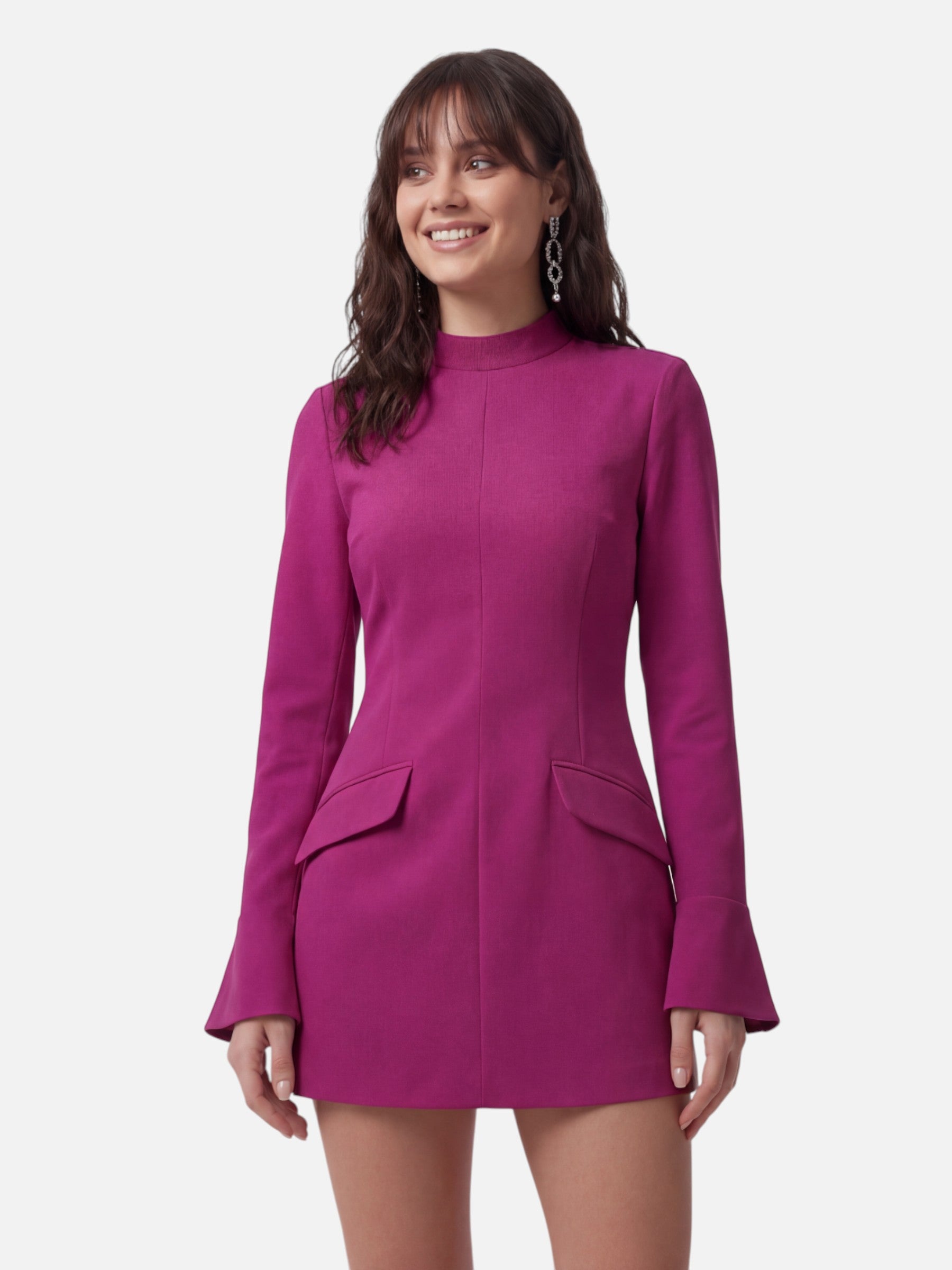 Elegant short dress with long sleeves for women