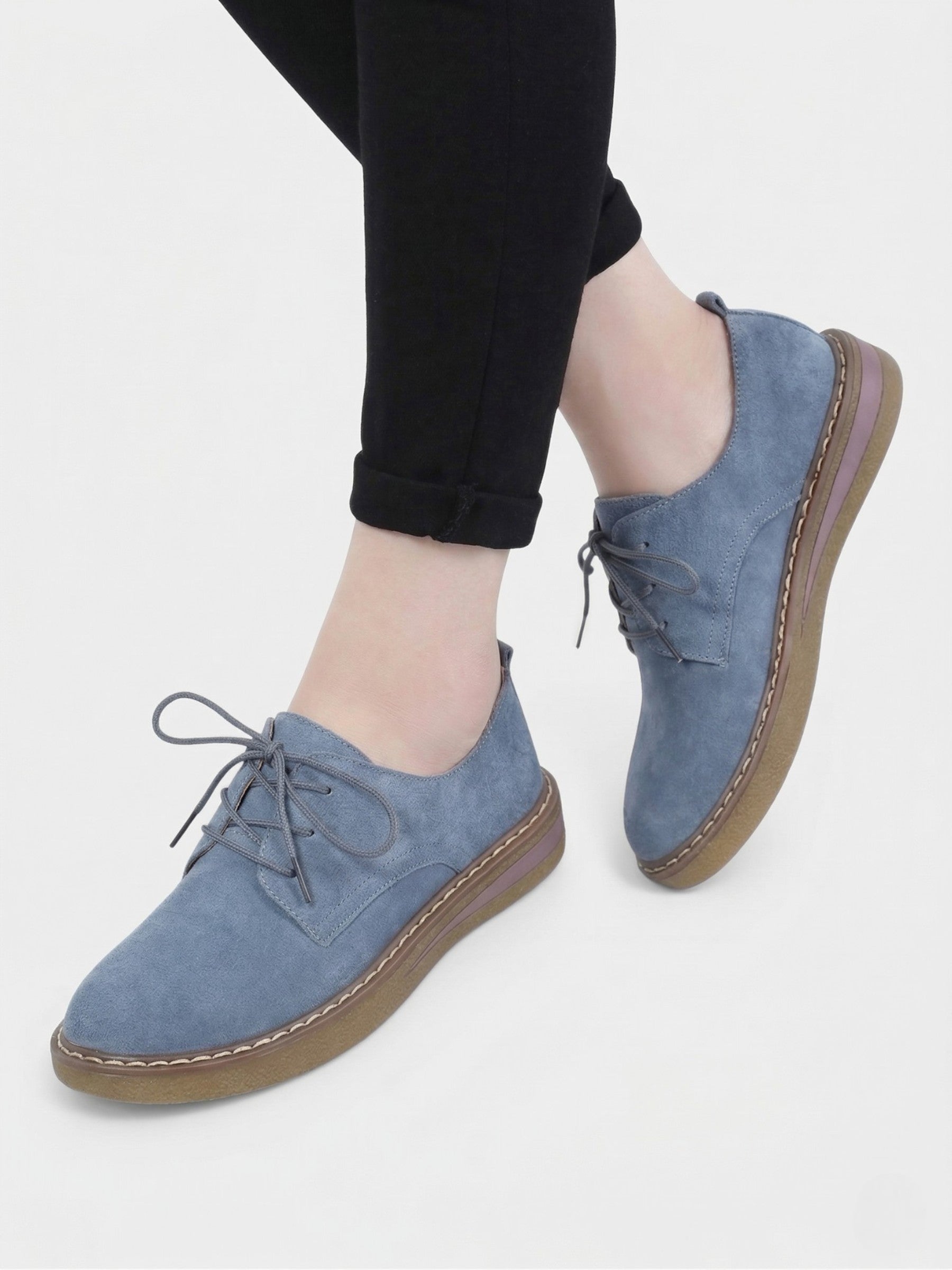 Comfortable elegant lace-up shoes for women