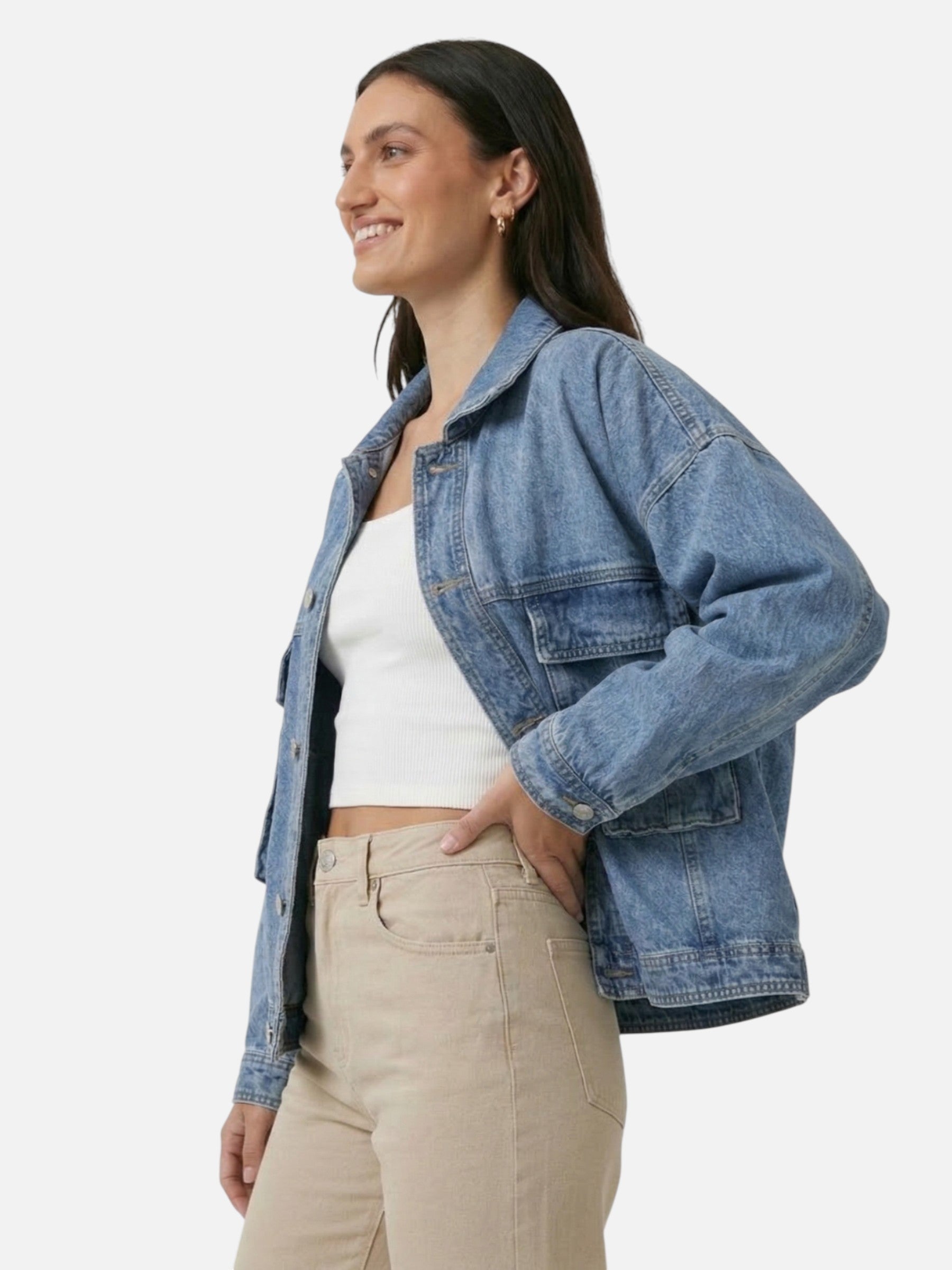 Veste en jean oversize femme – style décontracté et moderne