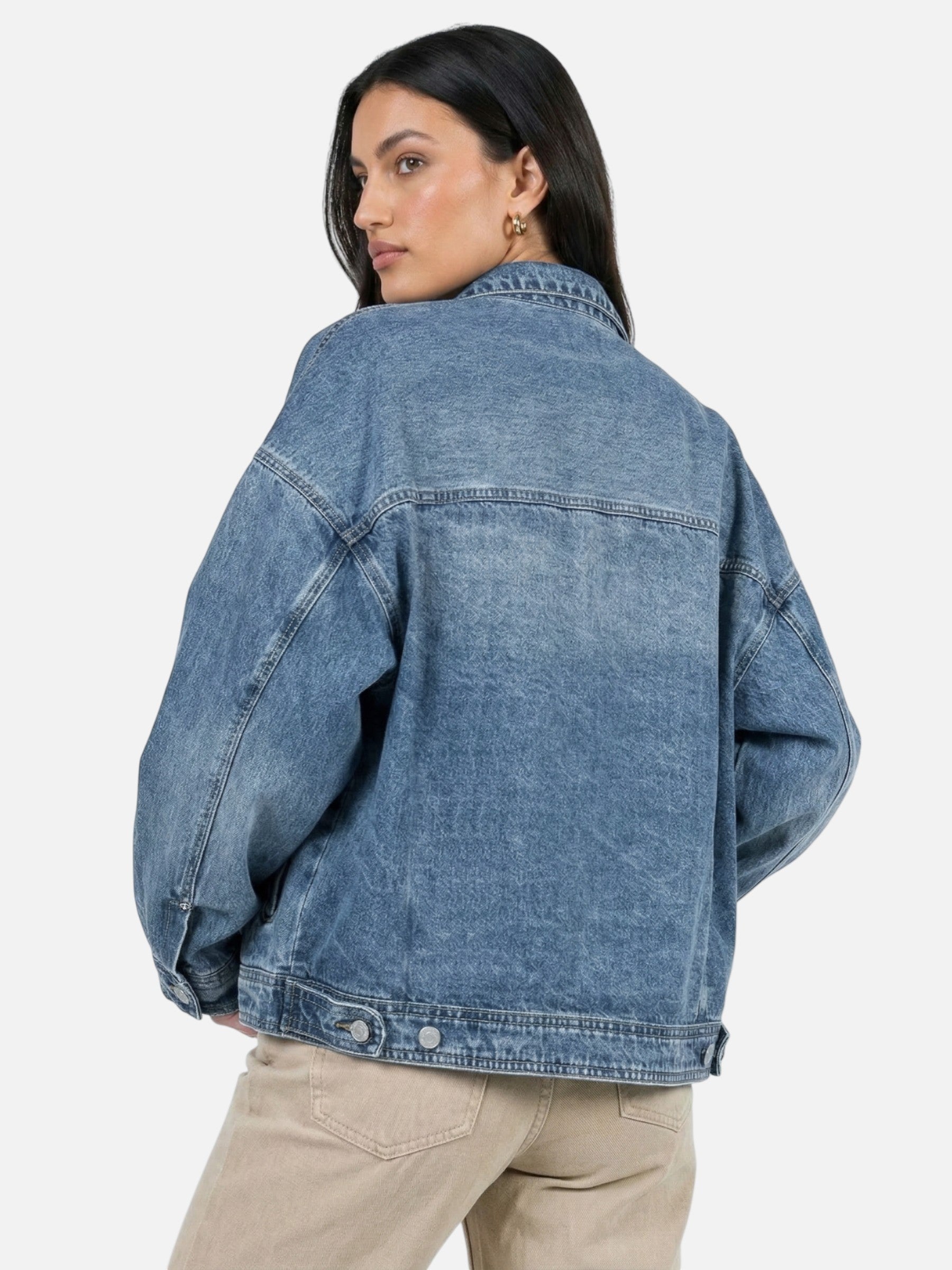 Veste en jean oversize femme – style décontracté et moderne