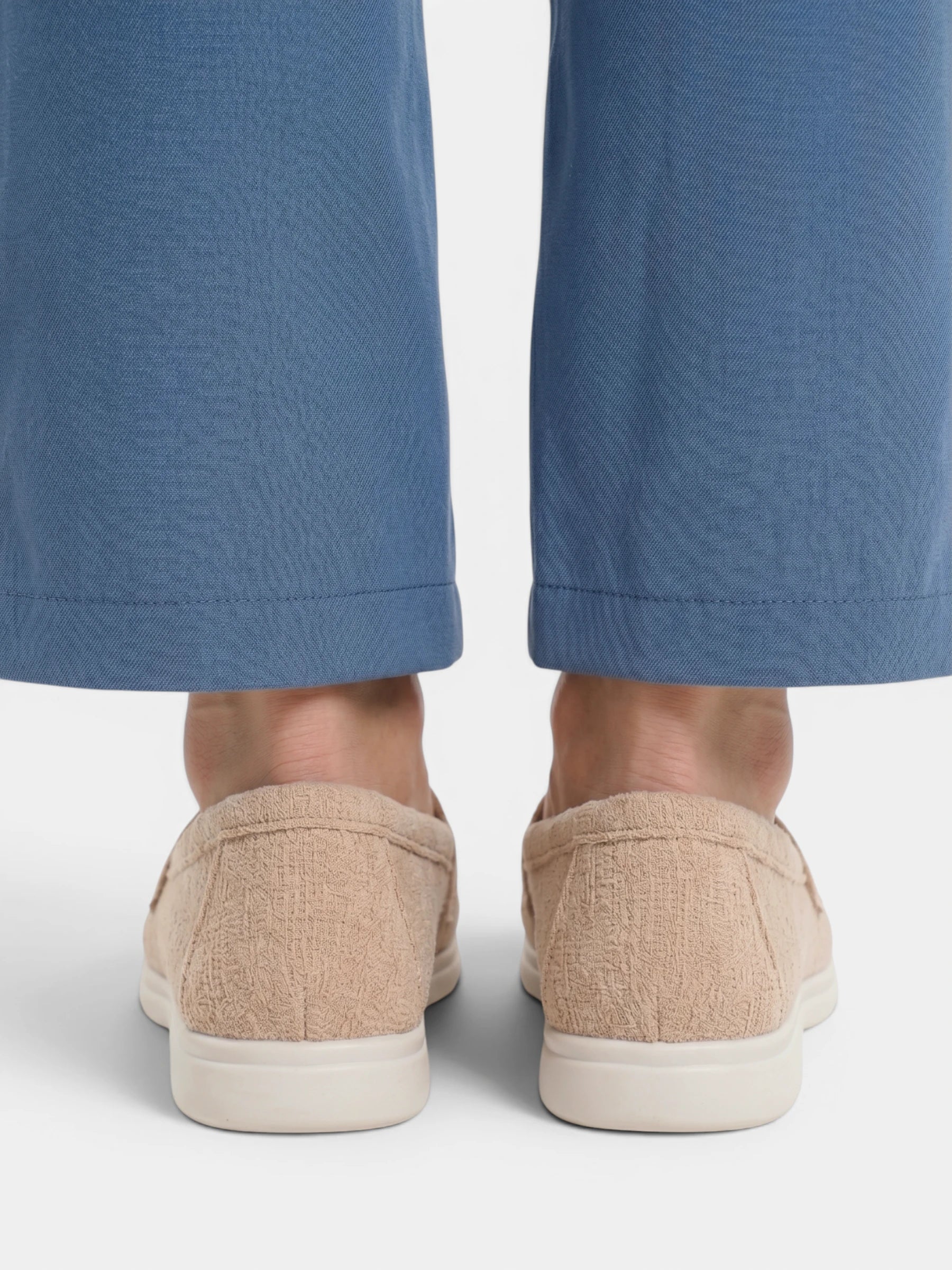 Mocassin femme texturé – semelle légère et style casual chic