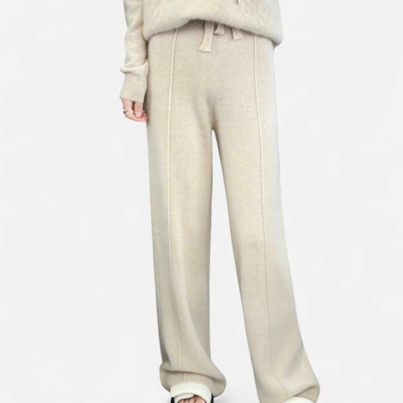 Pantalon femme en laine maille à jambes larges