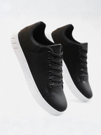 Baskets en cuir homme – style casual à semelle plate