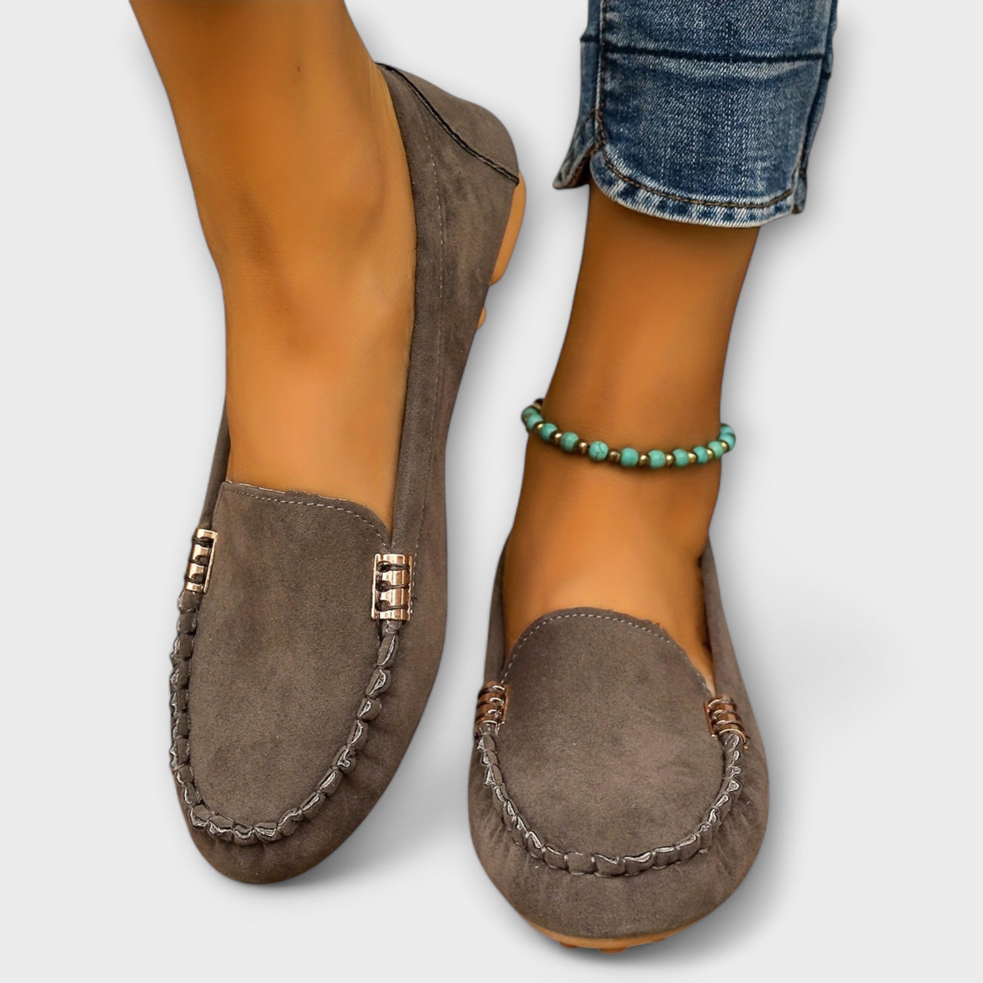 Mocassins femme élégants légers avec détail métallique
