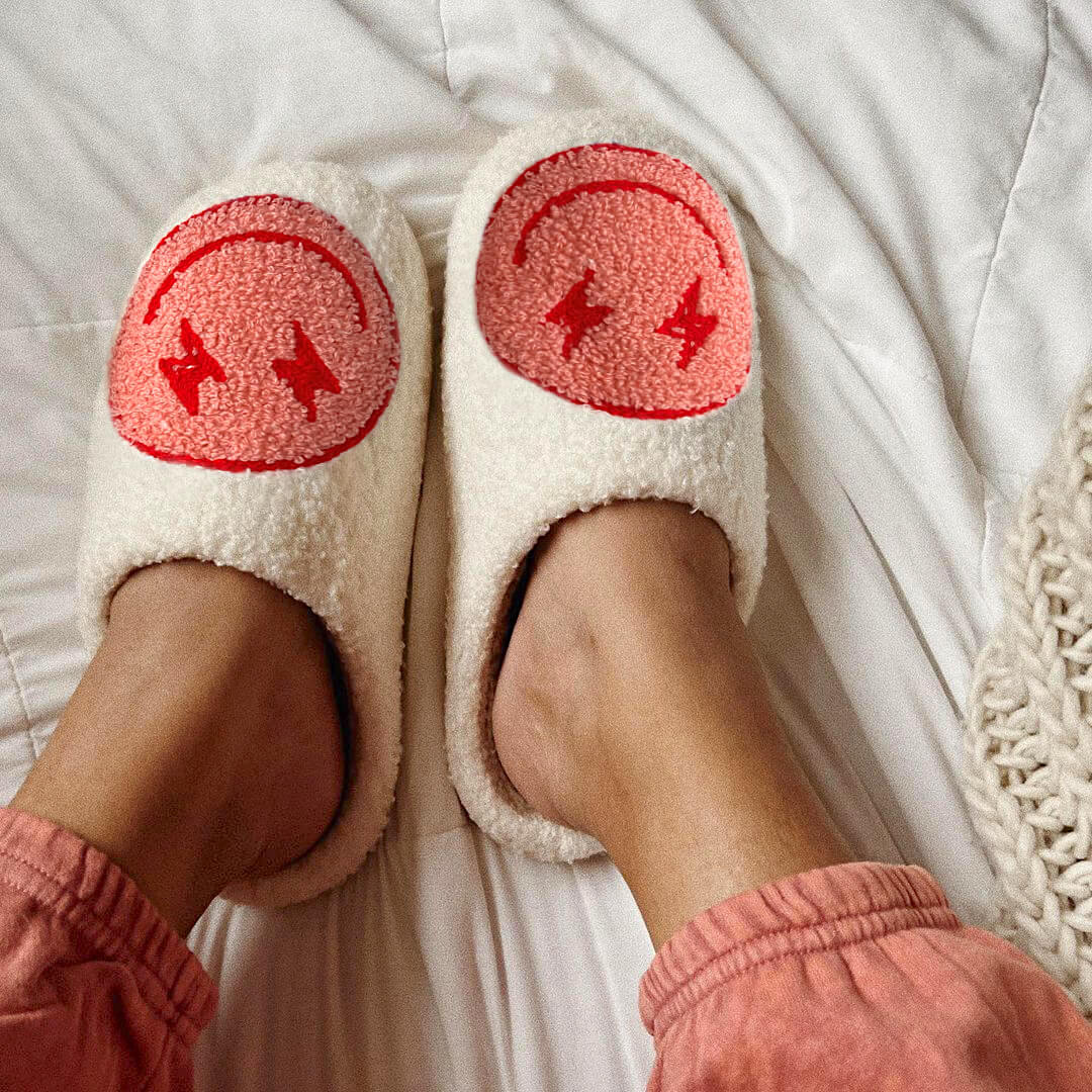 Chaussons confortables avec imprimé souriant pour femme