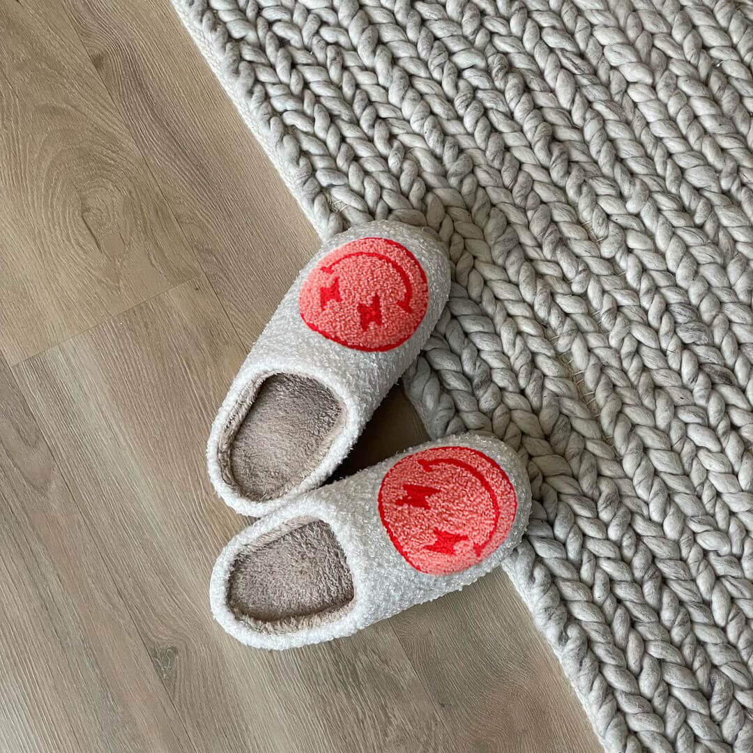 Chaussons confortables avec imprimé souriant pour femme