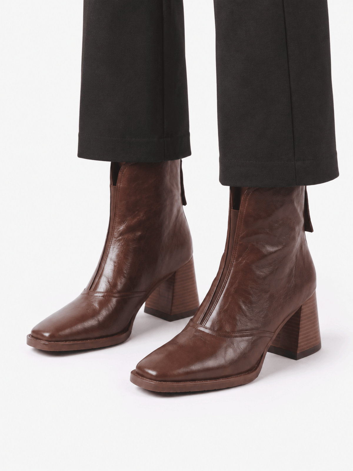 Bottines Femme en Cuir à Talon Carré Zippées