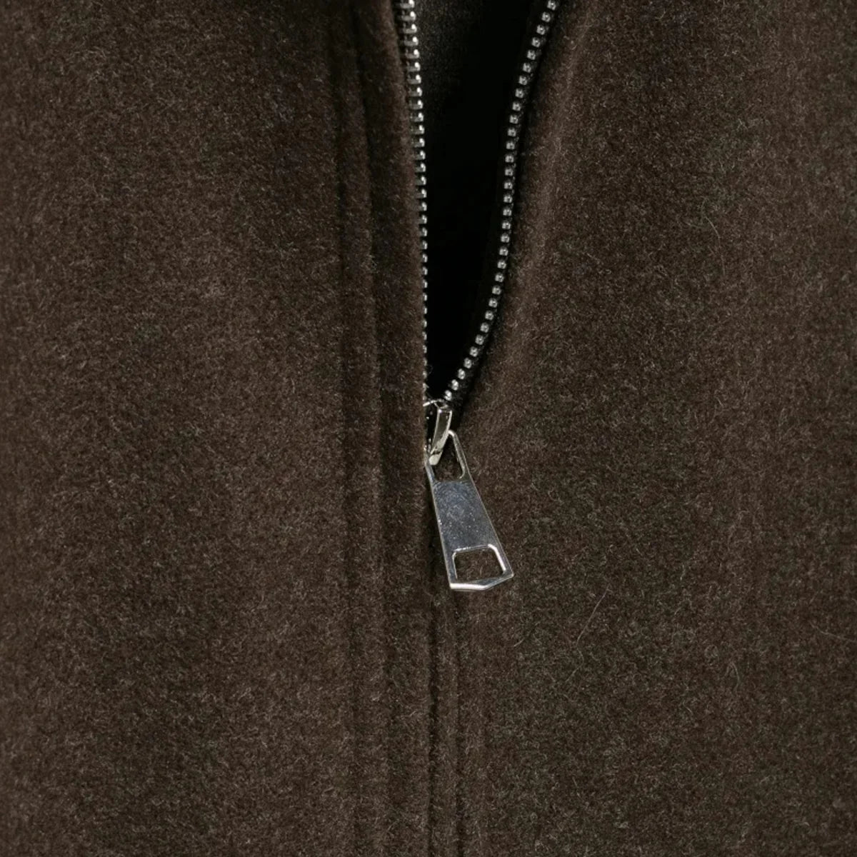 Veste en laine à revers zippée pour femme