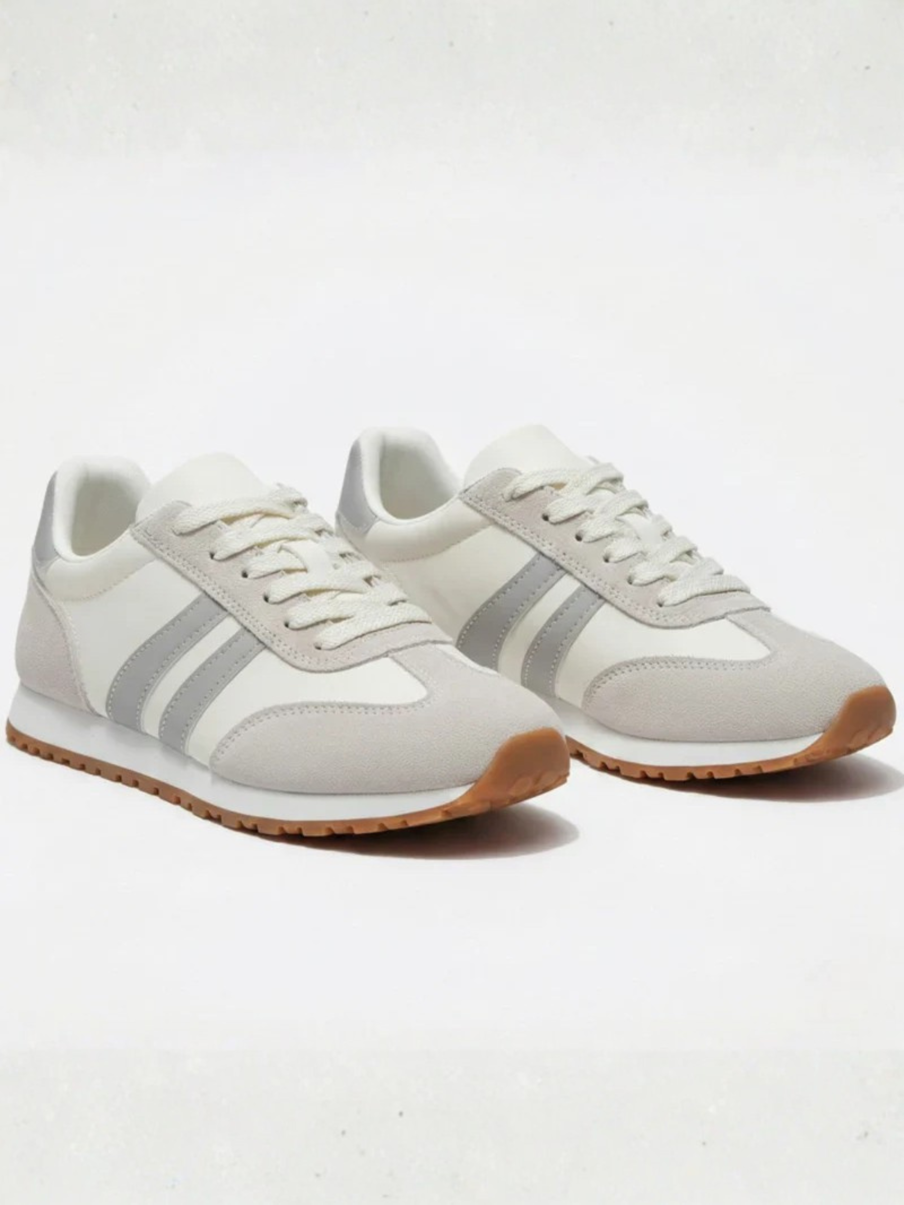 Baskets confortables à lacets pour femme