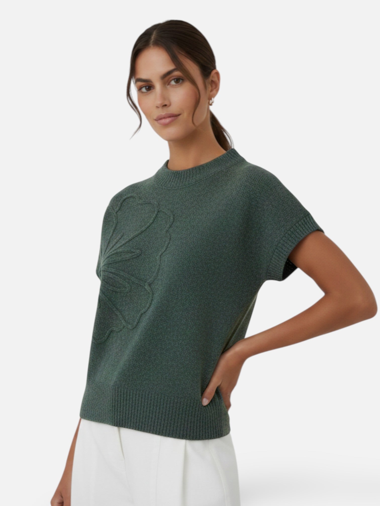 Floral embroidered short-sleeve sweater for women