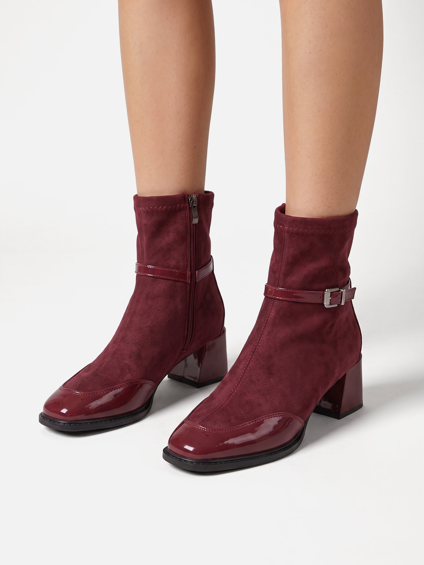 Bottines Femme en Daim à Boucle Talon Carré