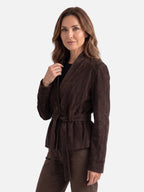 Veste Femme en Daim Ceinturée Boutonnée