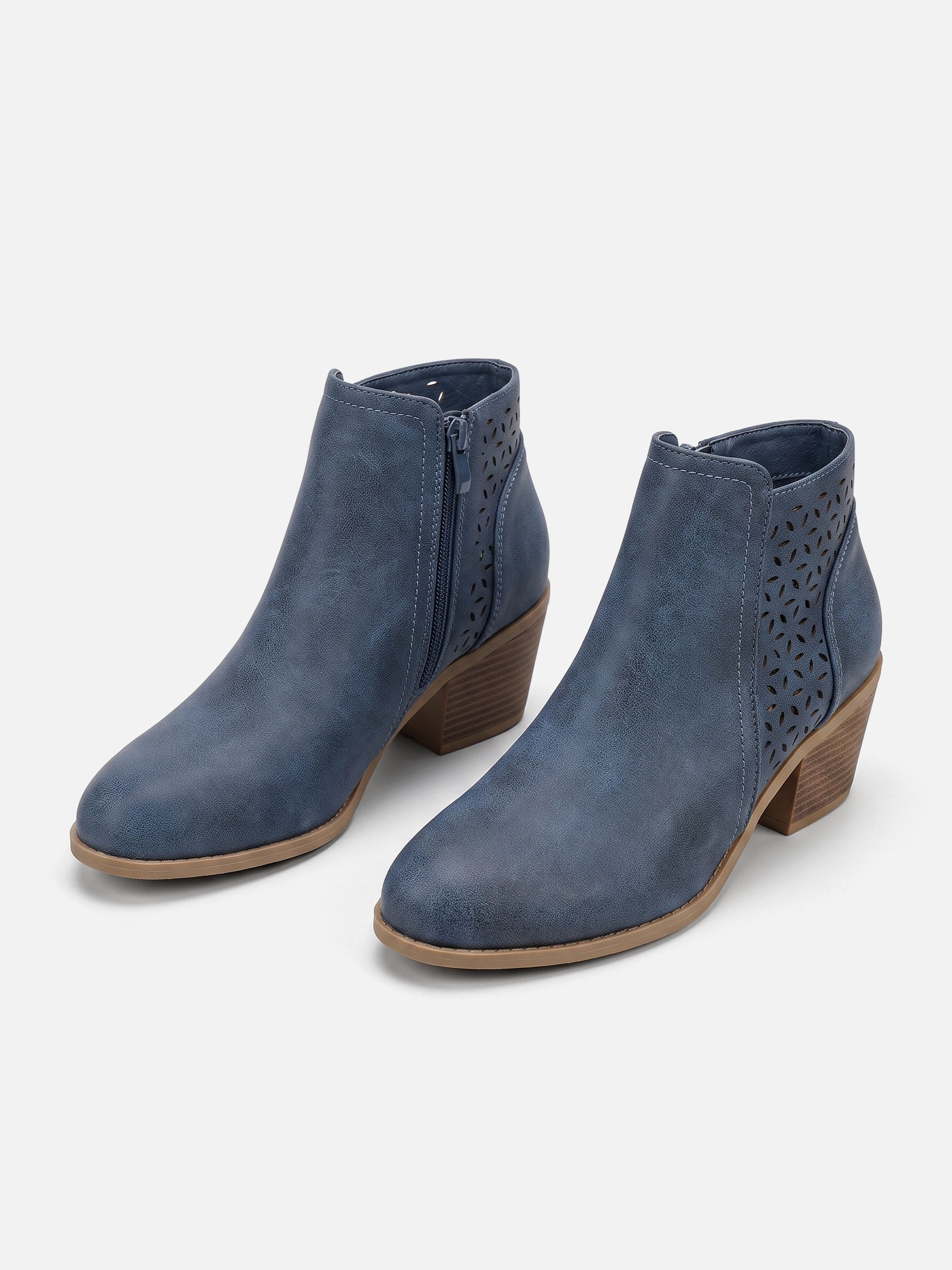 Bottines Femme Orthopédiques en Cuir Ajourées à Talon Carré