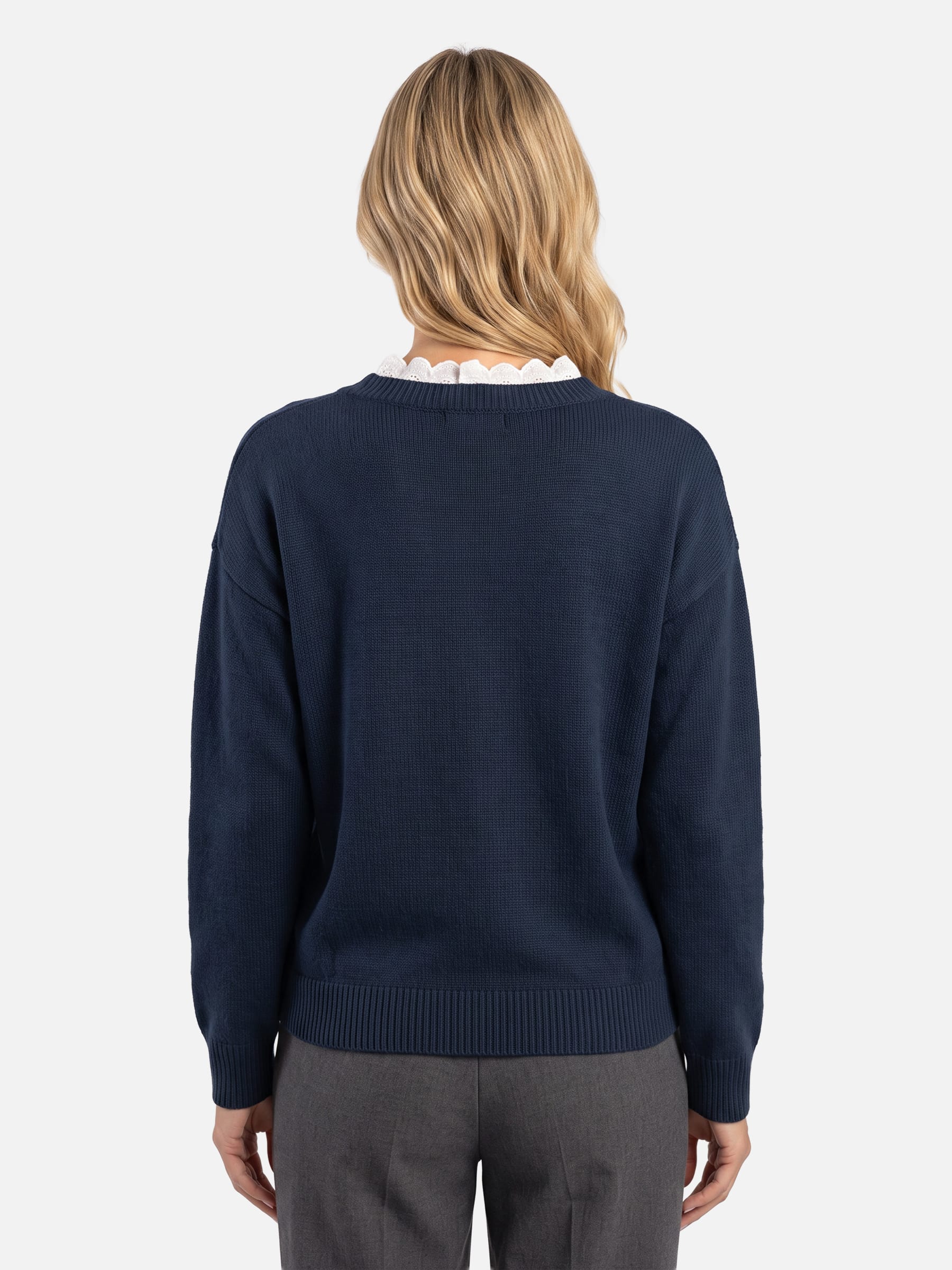 Pull Femme Maille Col V Bordé de Dentelle