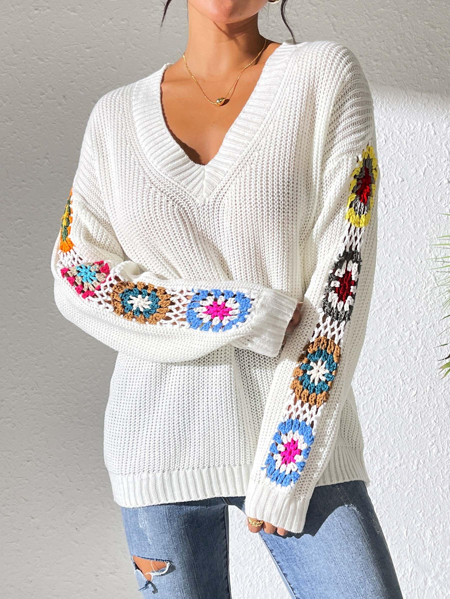 Pull en tricot boho pour femmes avec manches en crochet à motifs floraux