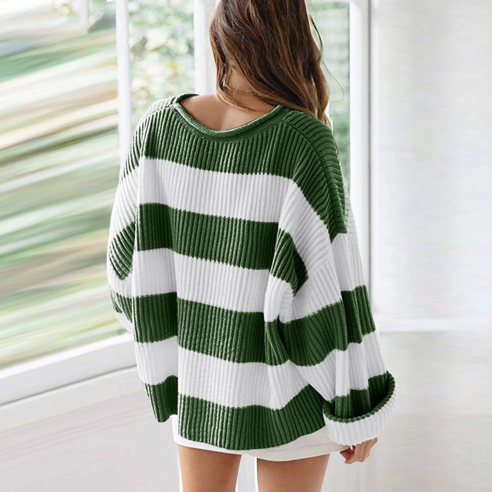 Pull en tricot rayé à col ras du cou pour femmes