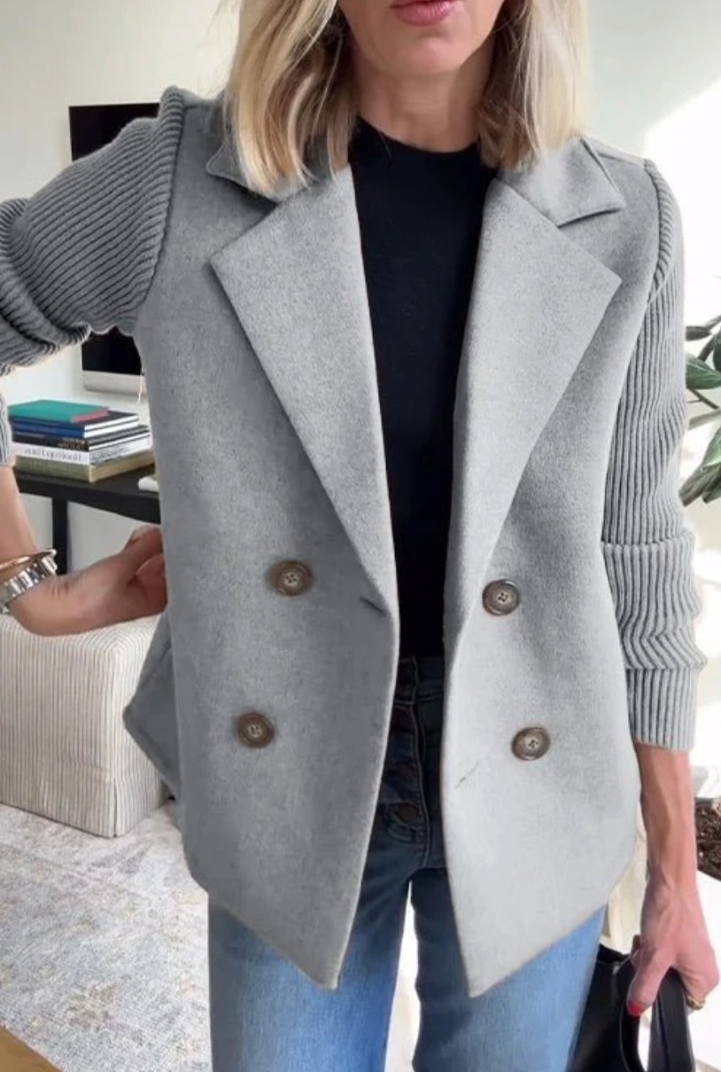 Élégante veste à manches en tricot pour femme