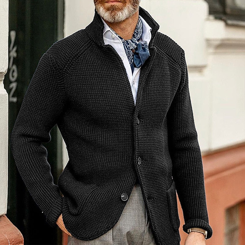 Cardigan tricoté élégant avec col montant pour hommes