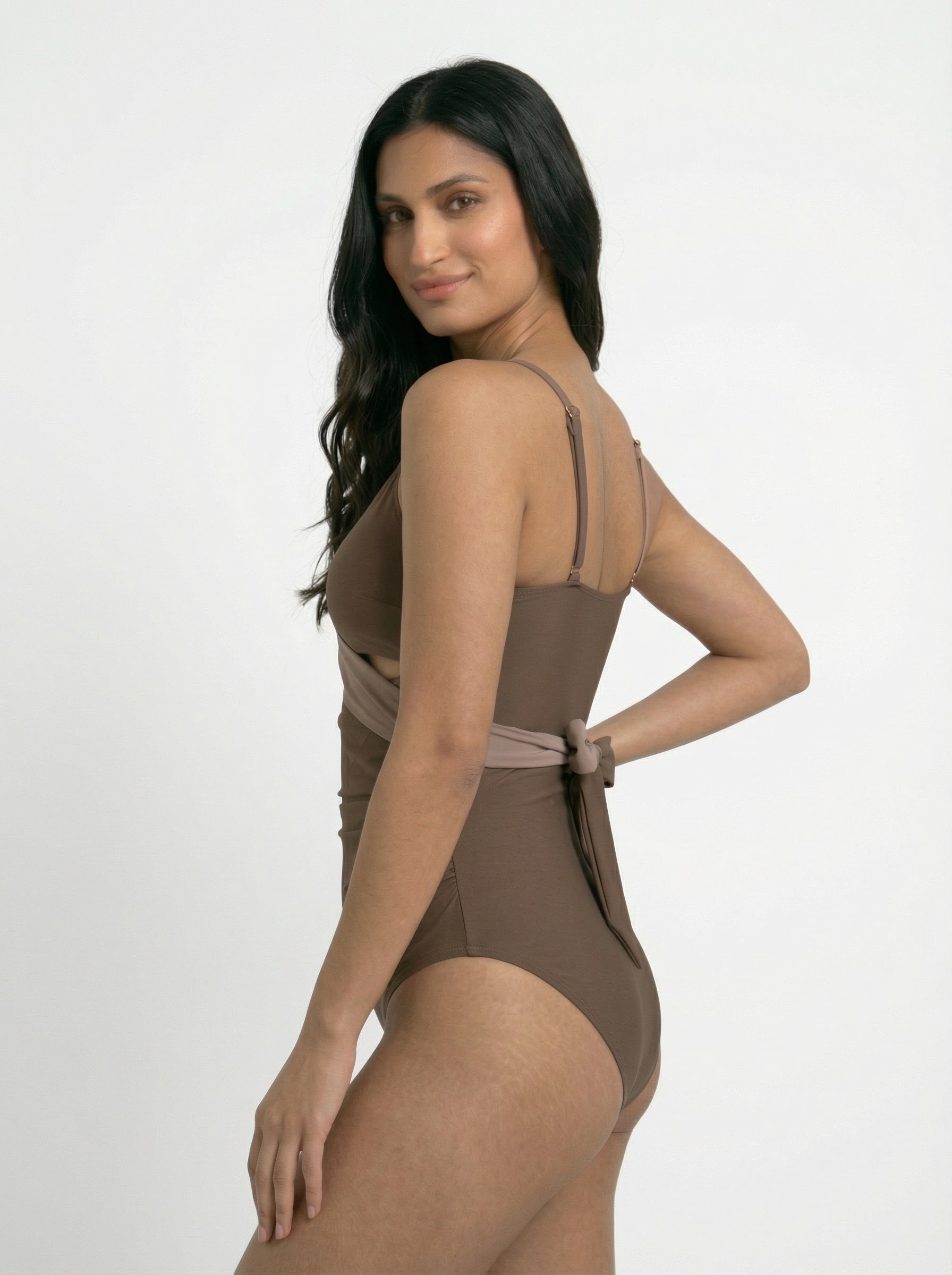 Maillot de bain une pièce gainant croisé pour femme