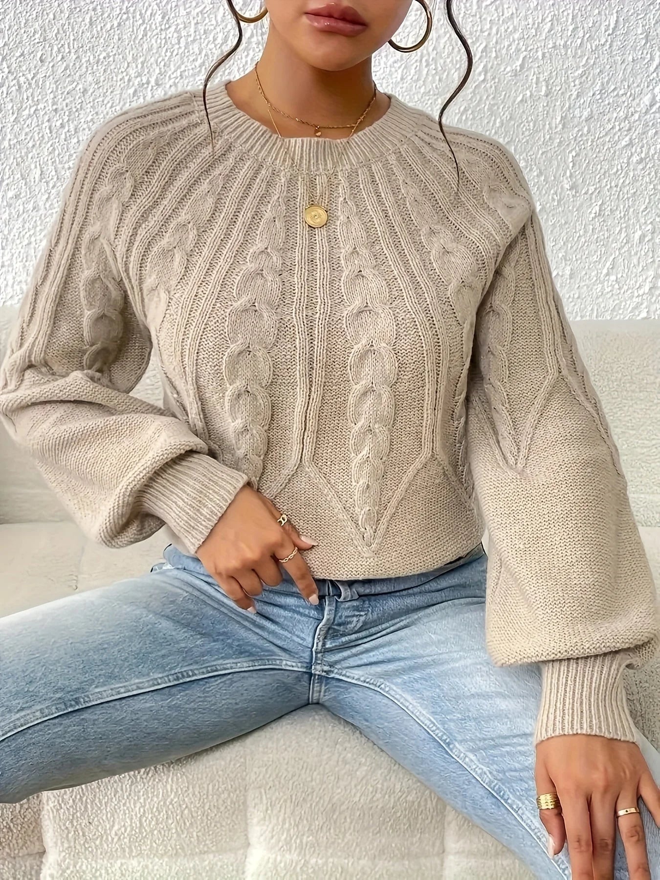 Pull-over en tricot câblé pour femmes