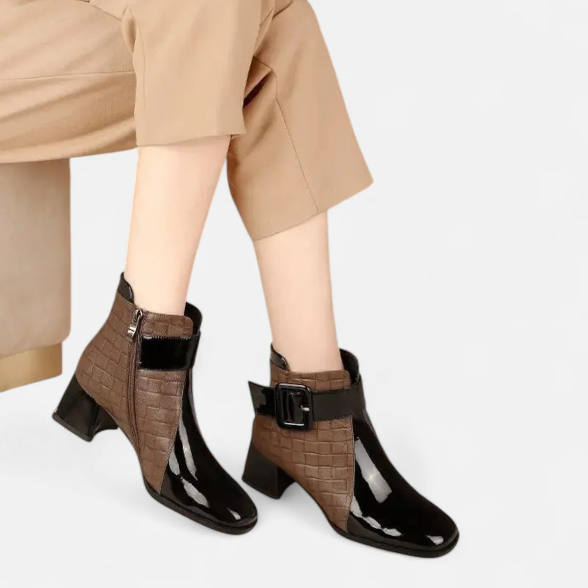 Bottines femme à boucle élégante