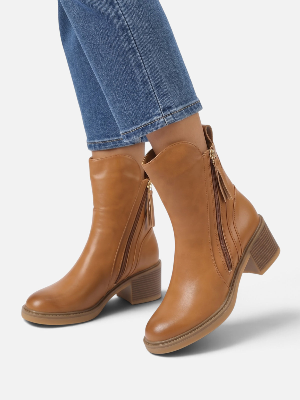 Women's Leather Side Zip Tassel Detail Block Heel Ankle Boots