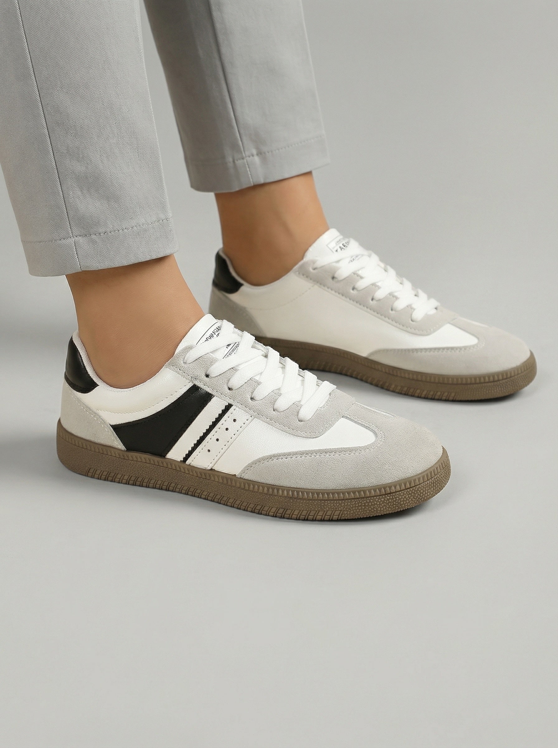 Baskets basses style rétro à lacets pour femme