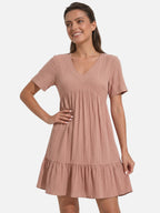 Vestido corto con cuello en V – estilo bohemio y corte amplio