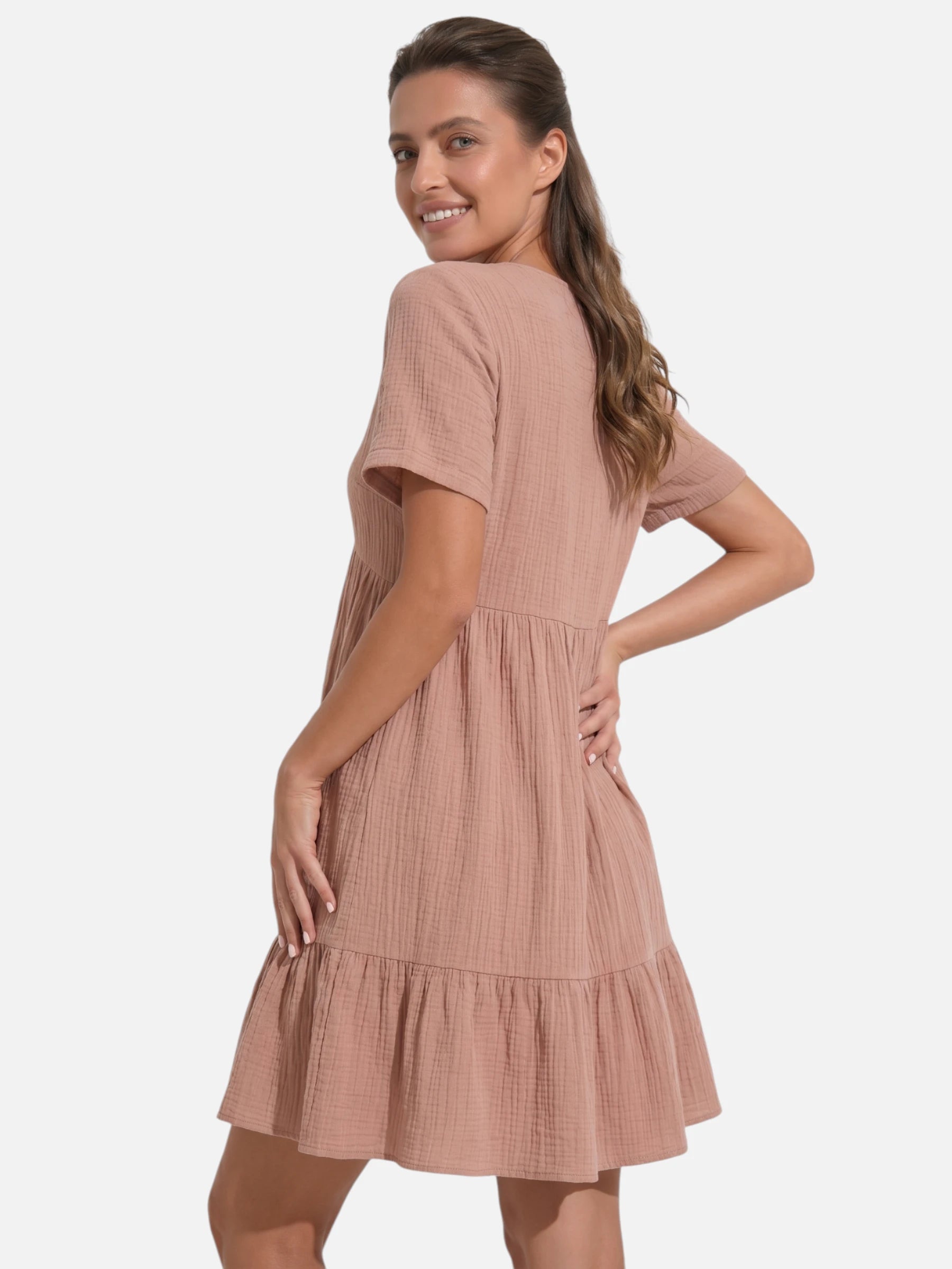 Vestido corto con cuello en V – estilo bohemio y corte amplio