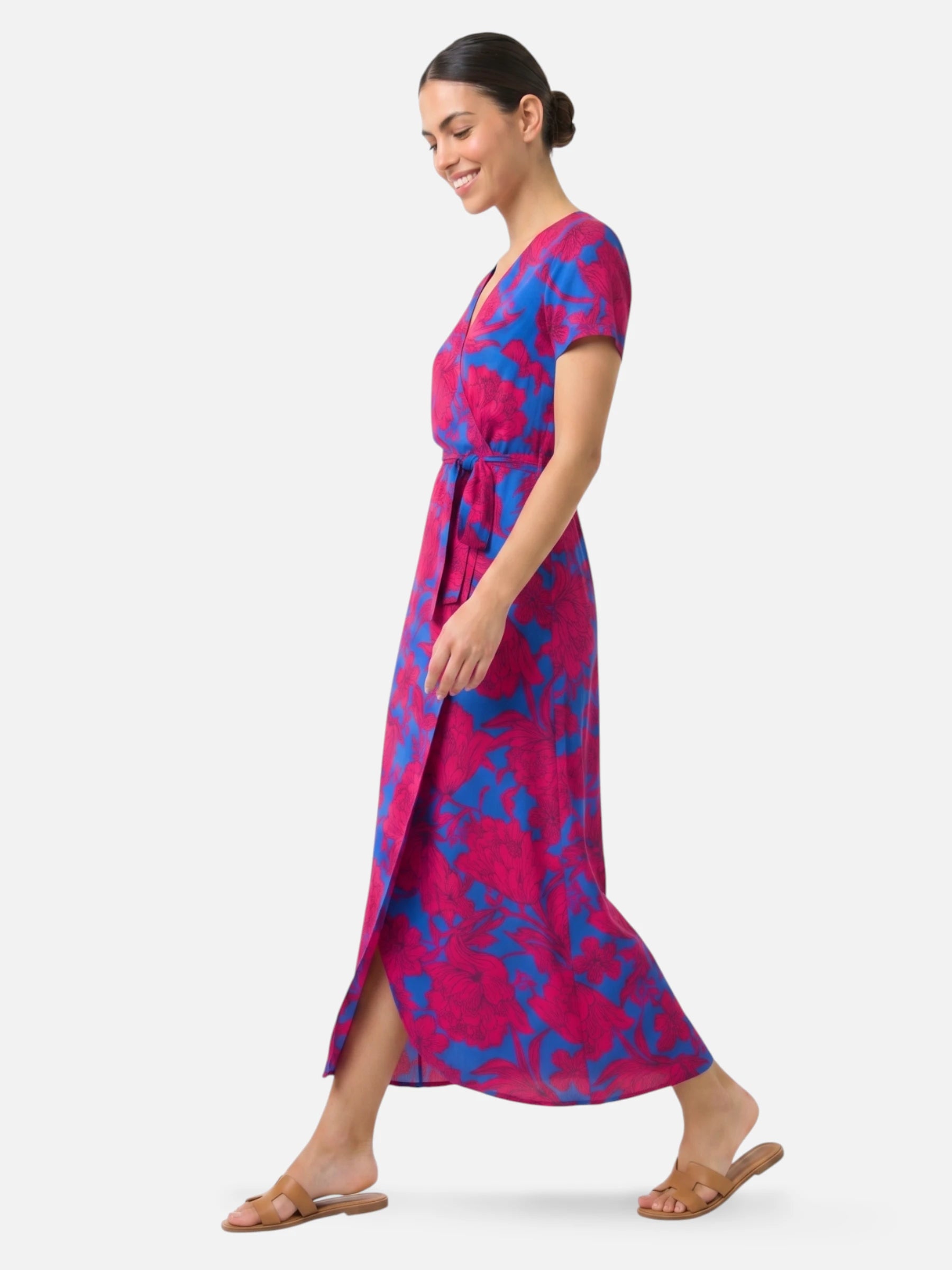 Robe longue portefeuille fleurie manches courtes et ceinture nouée