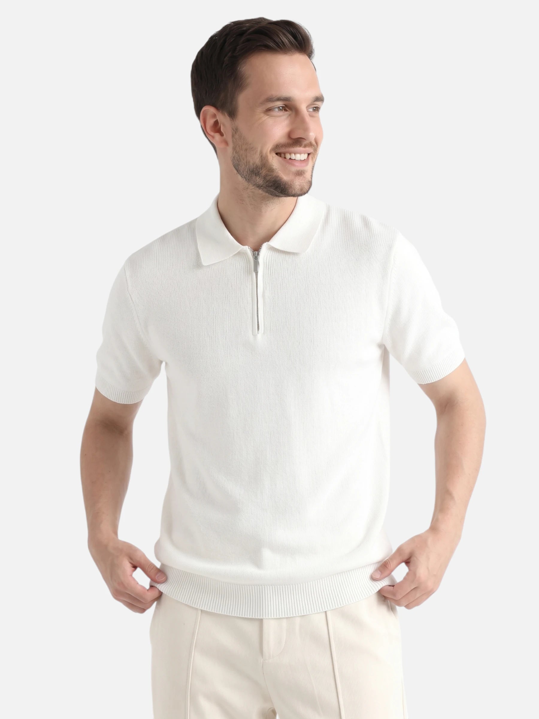 Men's fine knit polo with zip – elegant and modern style