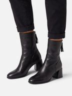 Bottines Femme en Cuir à Talon Carré et Pompon