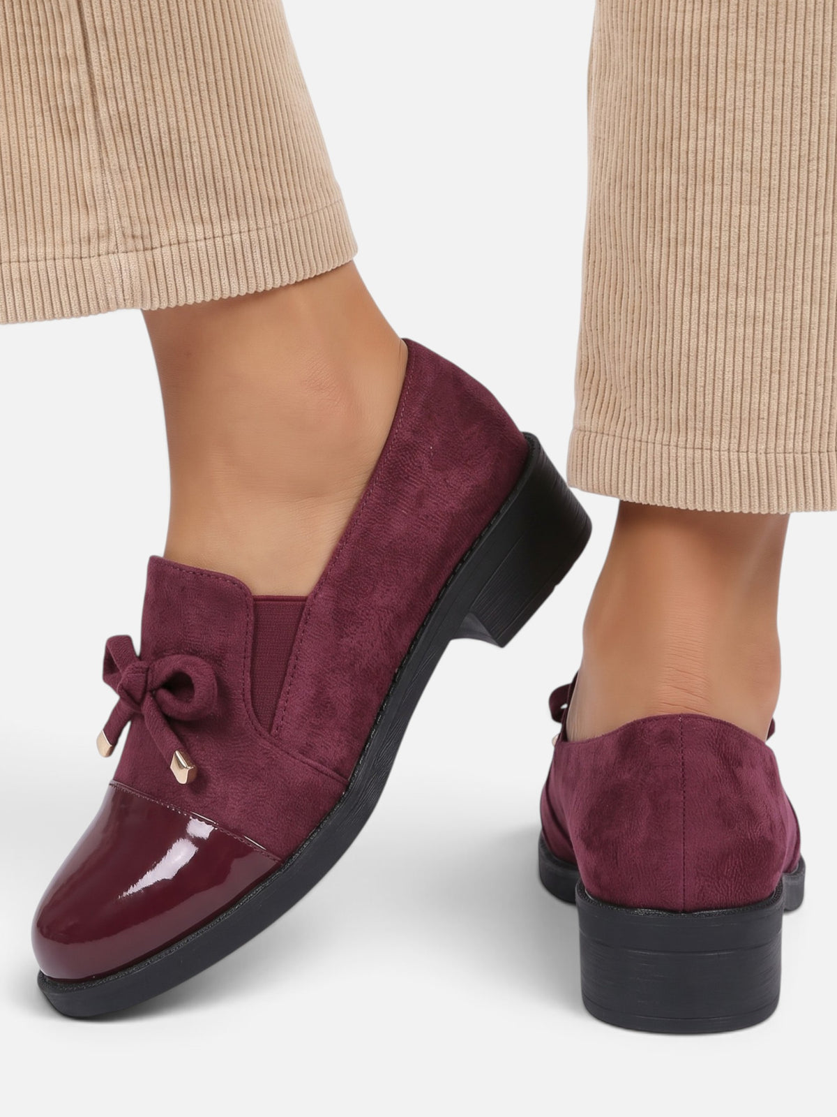 Mocassins Femme en Suédine Bout Verni à Nœud