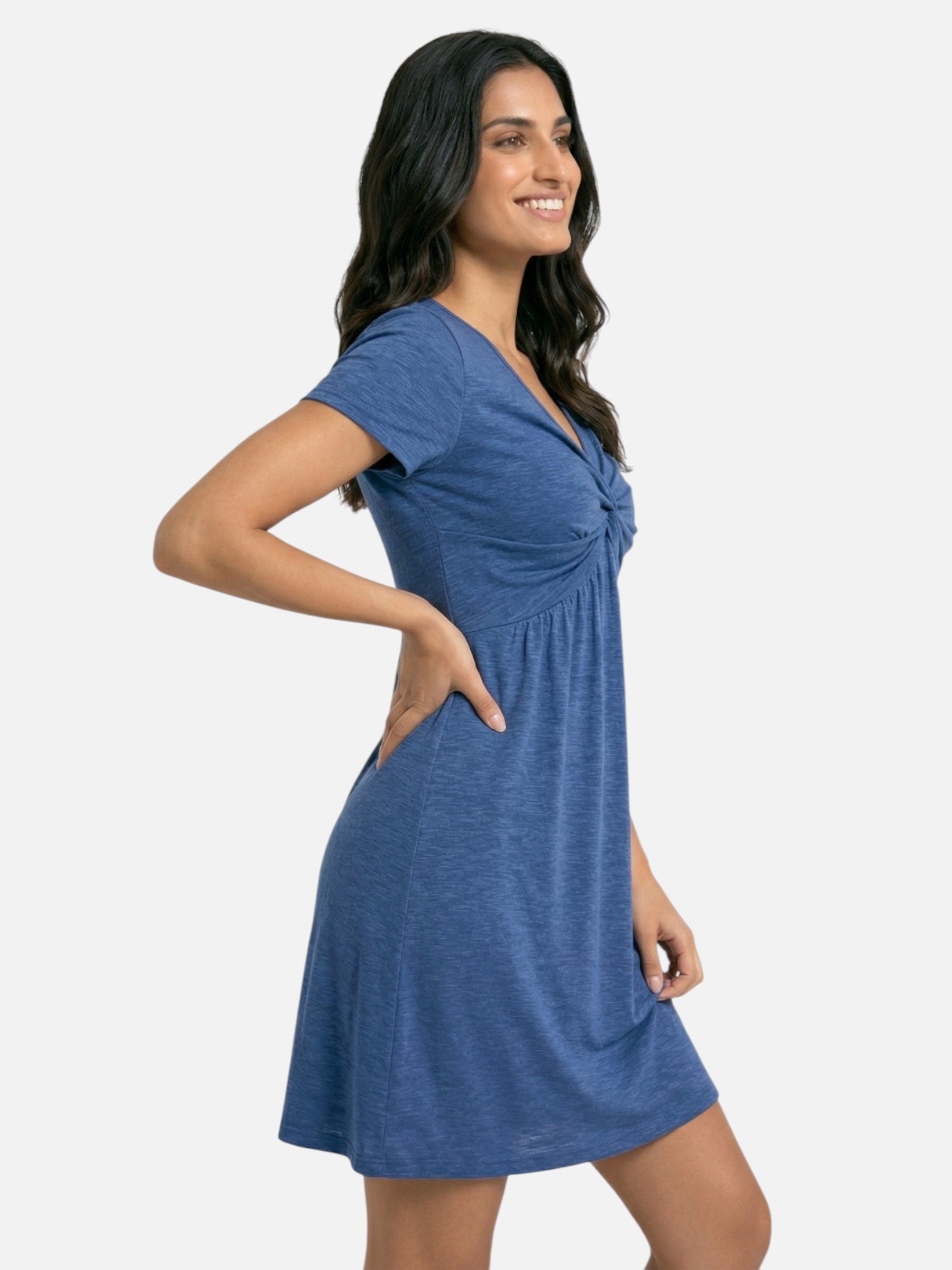 Robe courte fluide col V drapé manches courtes coupe évasée été pour femme
