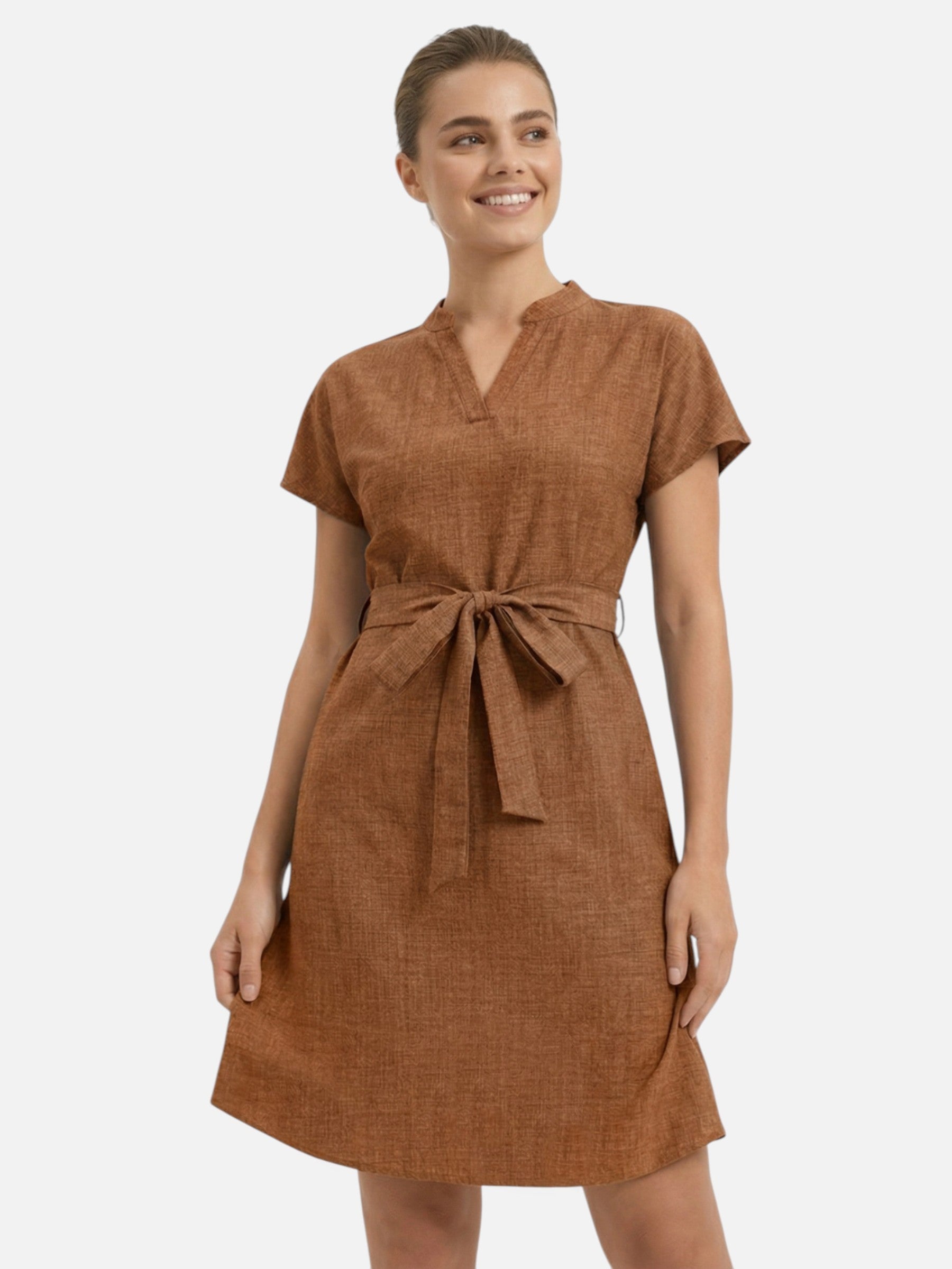 Belted women's dress with elegant Tunisian collar