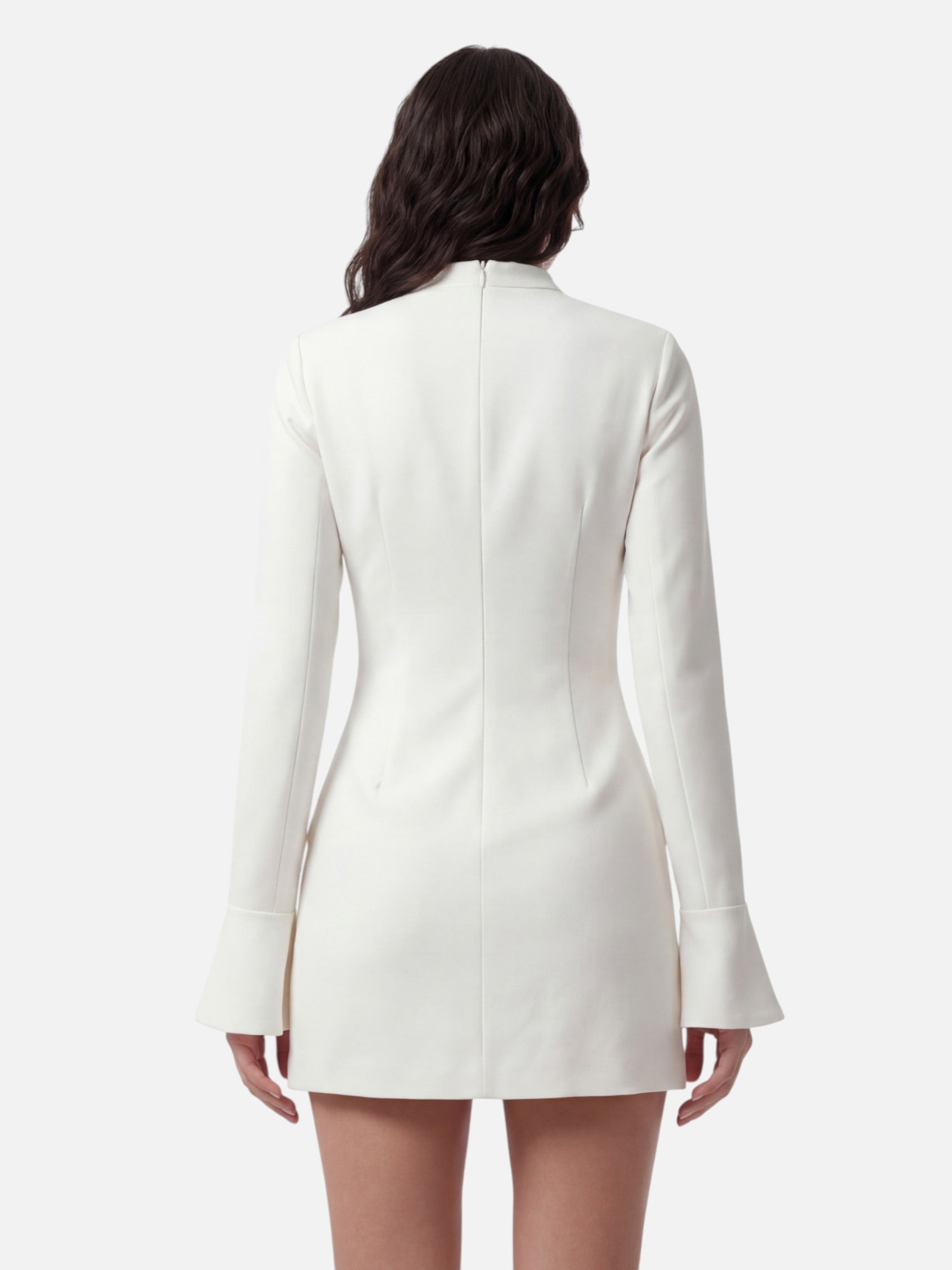 Robe courte élégante à manches longues pour femme